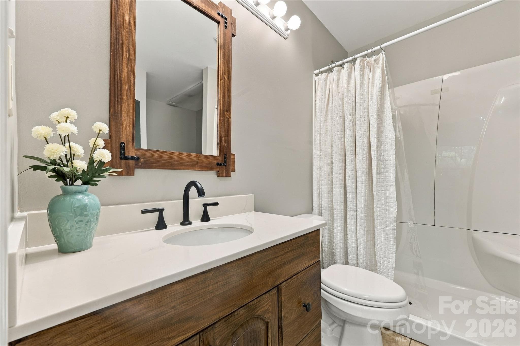 Single Family Residence at 232 Pebble Stone Lane, Matthews, photo 31 of 47