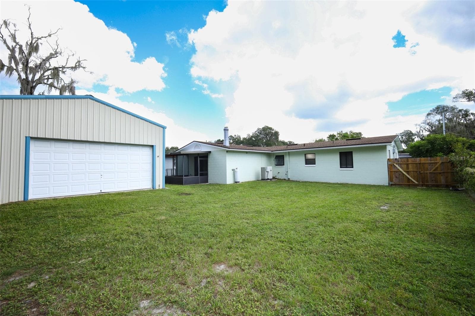 Fenced Yard - 506 S ELSASSER ST, DELAND