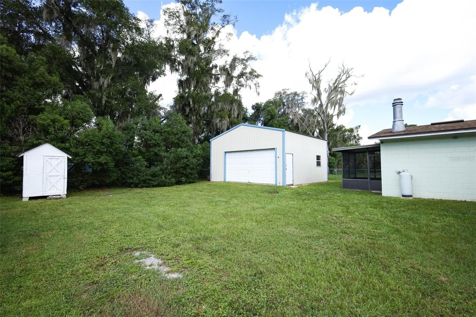 Detached 2 car garage/workshop in addition to 1 car garage - 506 S ELSASSER ST, DELAND