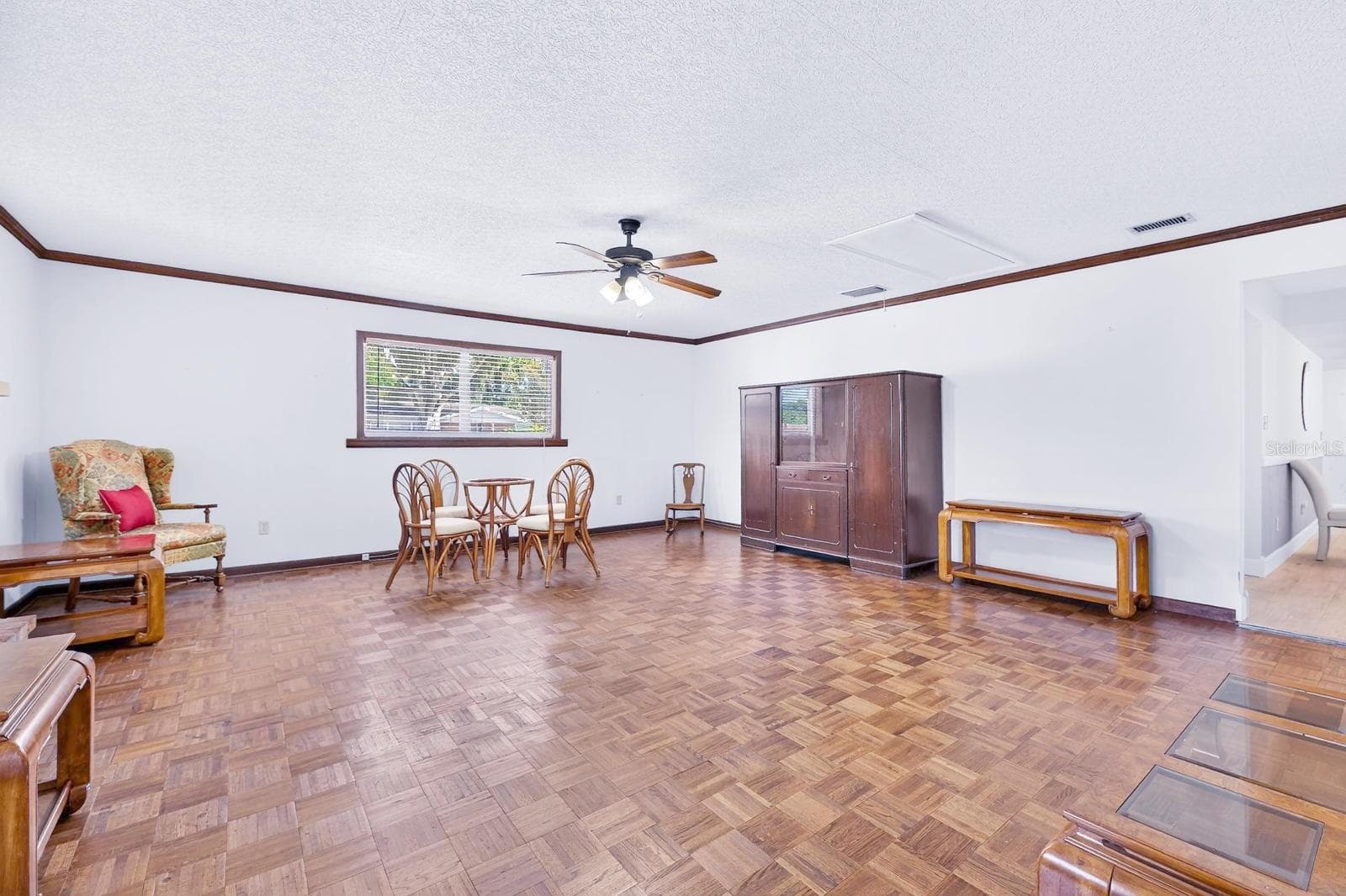 Bonus Room - 521 S LARRY CIR, BRANDON