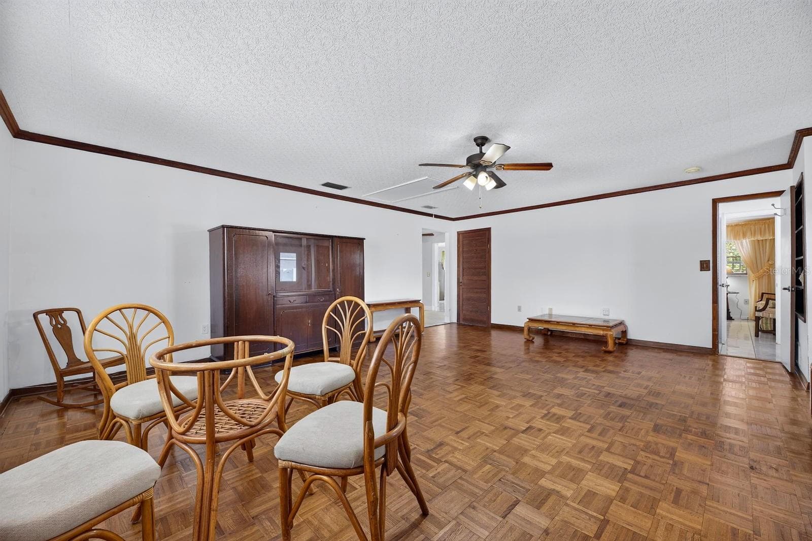 Bonus Room/4th Bedroom - 521 S LARRY CIR, BRANDON