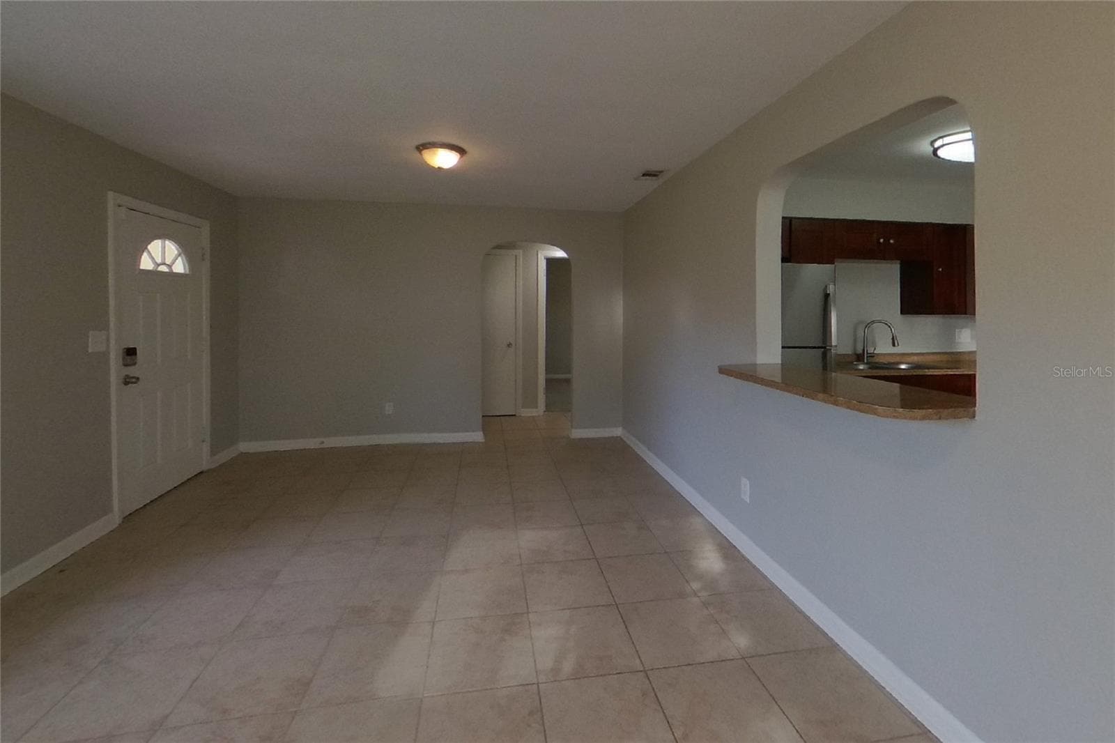 Single Family Residence at ST PETERSBURG, photo 2 of 21