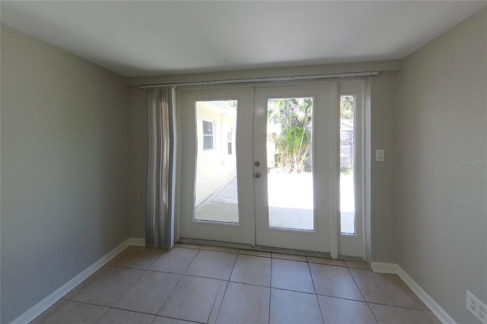 Single Family Residence at ST PETERSBURG, photo 19 of 21