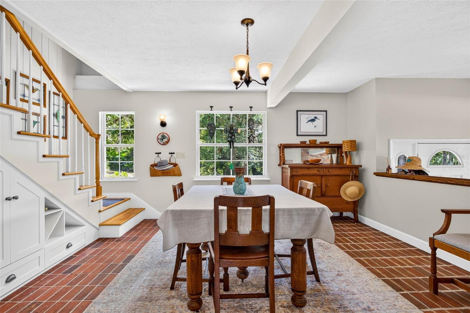 Dining - 32824 LISTER RD, DADE CITY