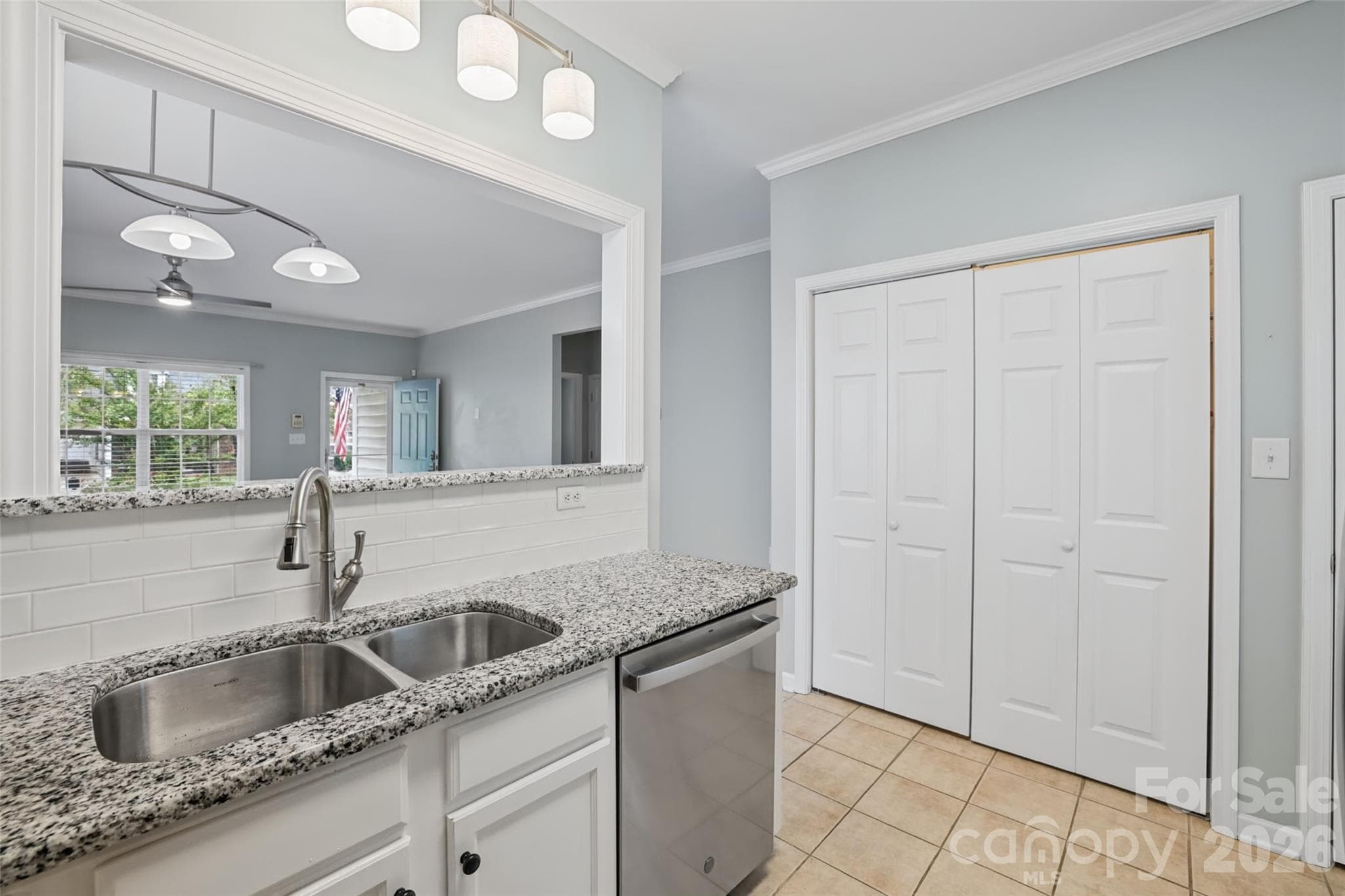 Kitchen - showing access to Laundry area - 1720 Clemmon Sanders Circle, Rock Hill