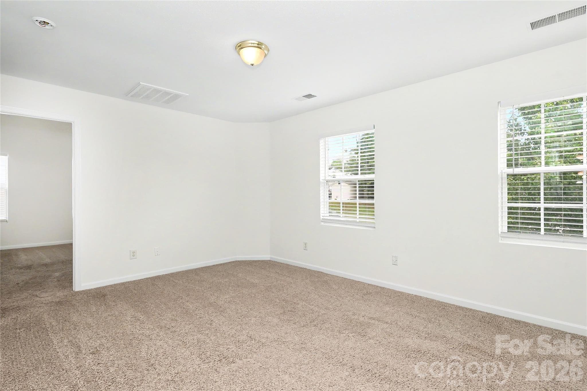 Single Family Residence at 3833 Catawba Creek Drive, Gastonia, photo 16 of 40