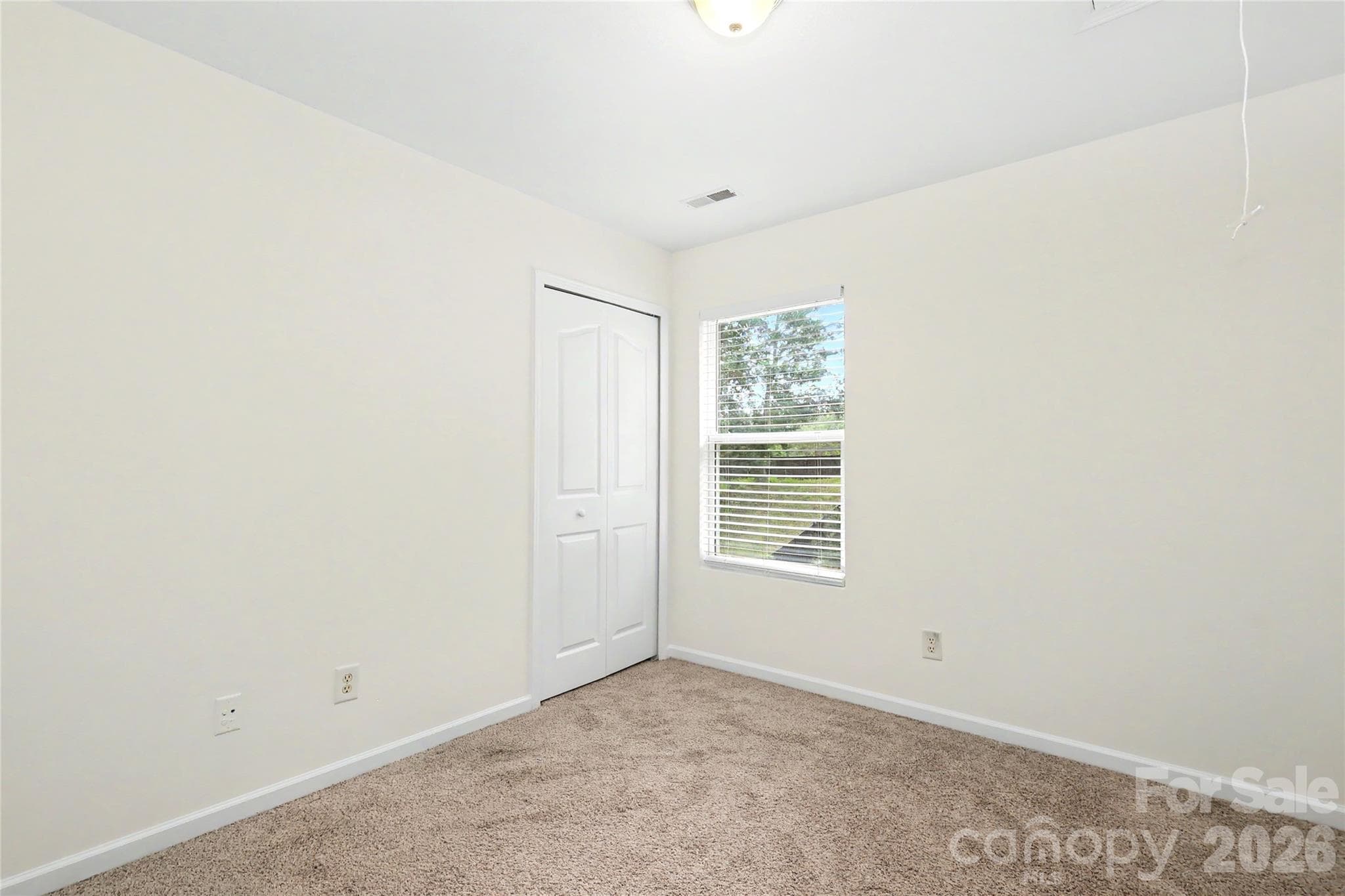 Single Family Residence at 3833 Catawba Creek Drive, Gastonia, photo 25 of 40