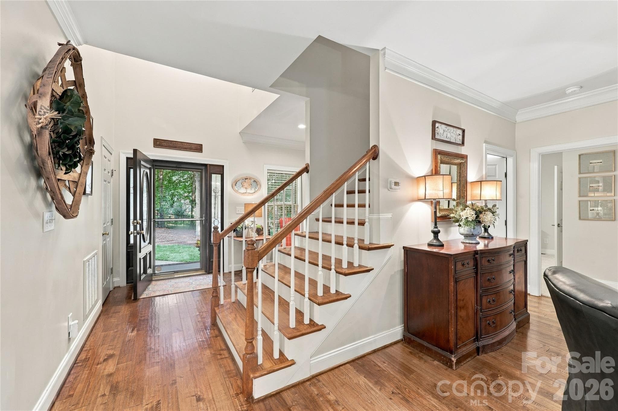 Single Family Residence at 232 Pebble Stone Lane, Matthews, photo 6 of 47