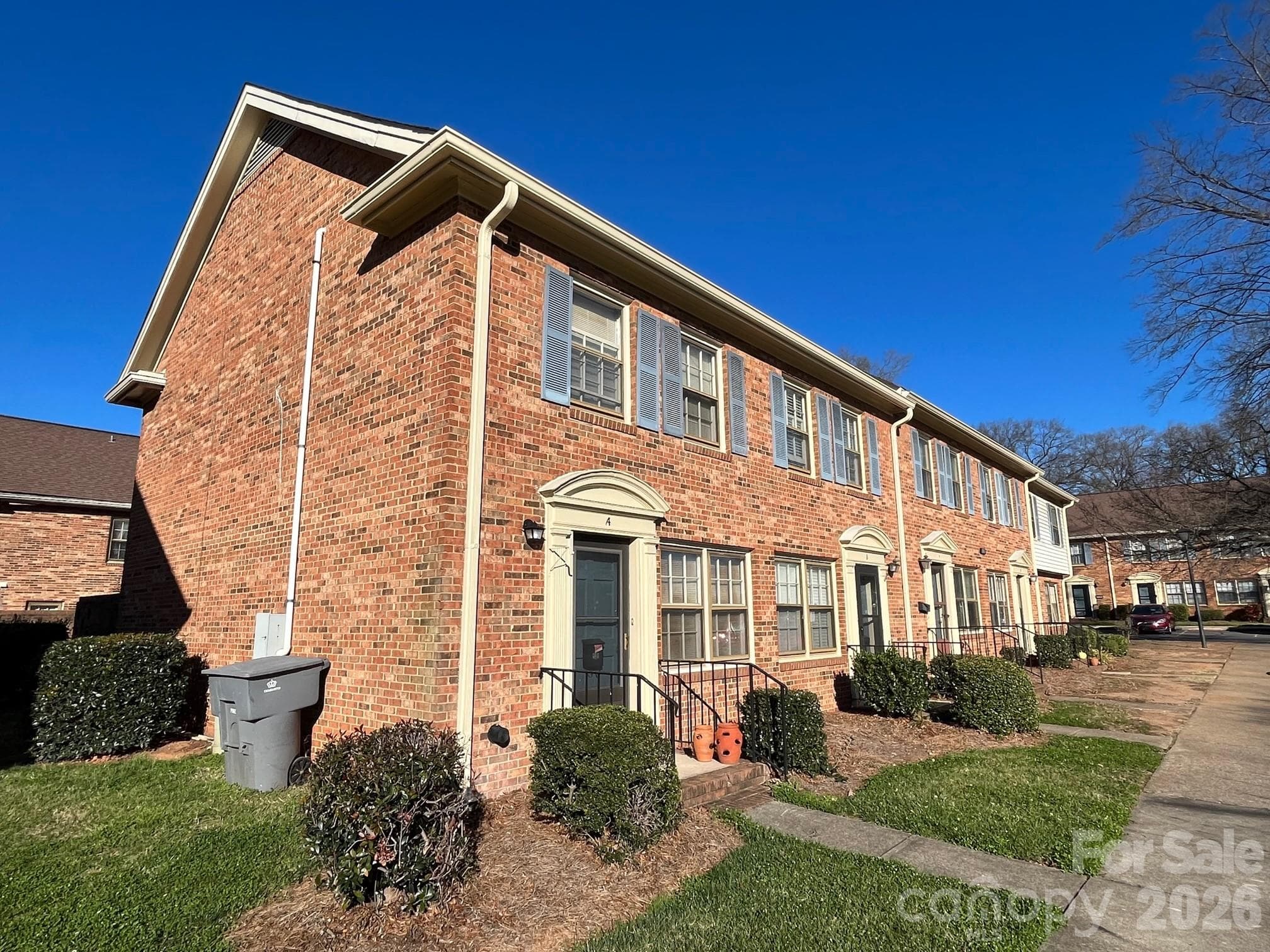 6300 Old Pineville Road