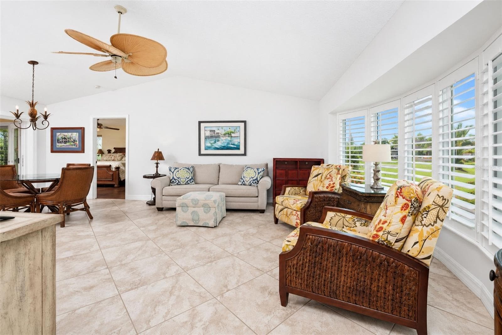 Single Family Residence at 18 BUNKER WAY, ROTONDA WEST, photo 5 of 100