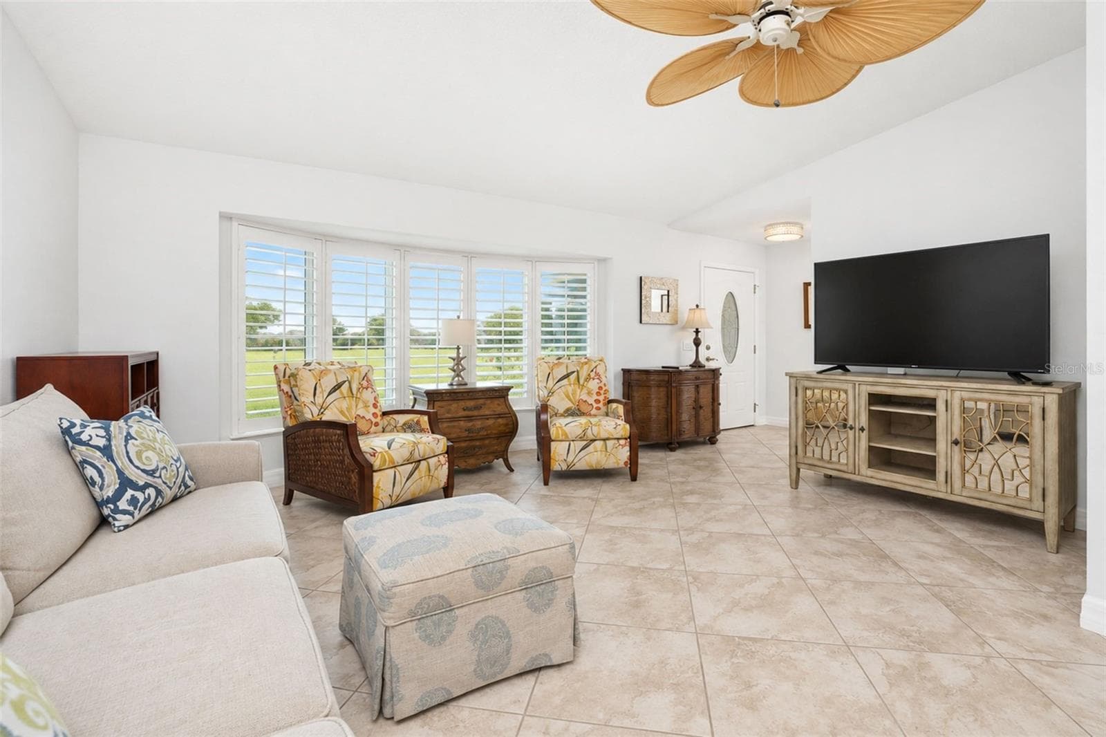 Single Family Residence at 18 BUNKER WAY, ROTONDA WEST, photo 8 of 100