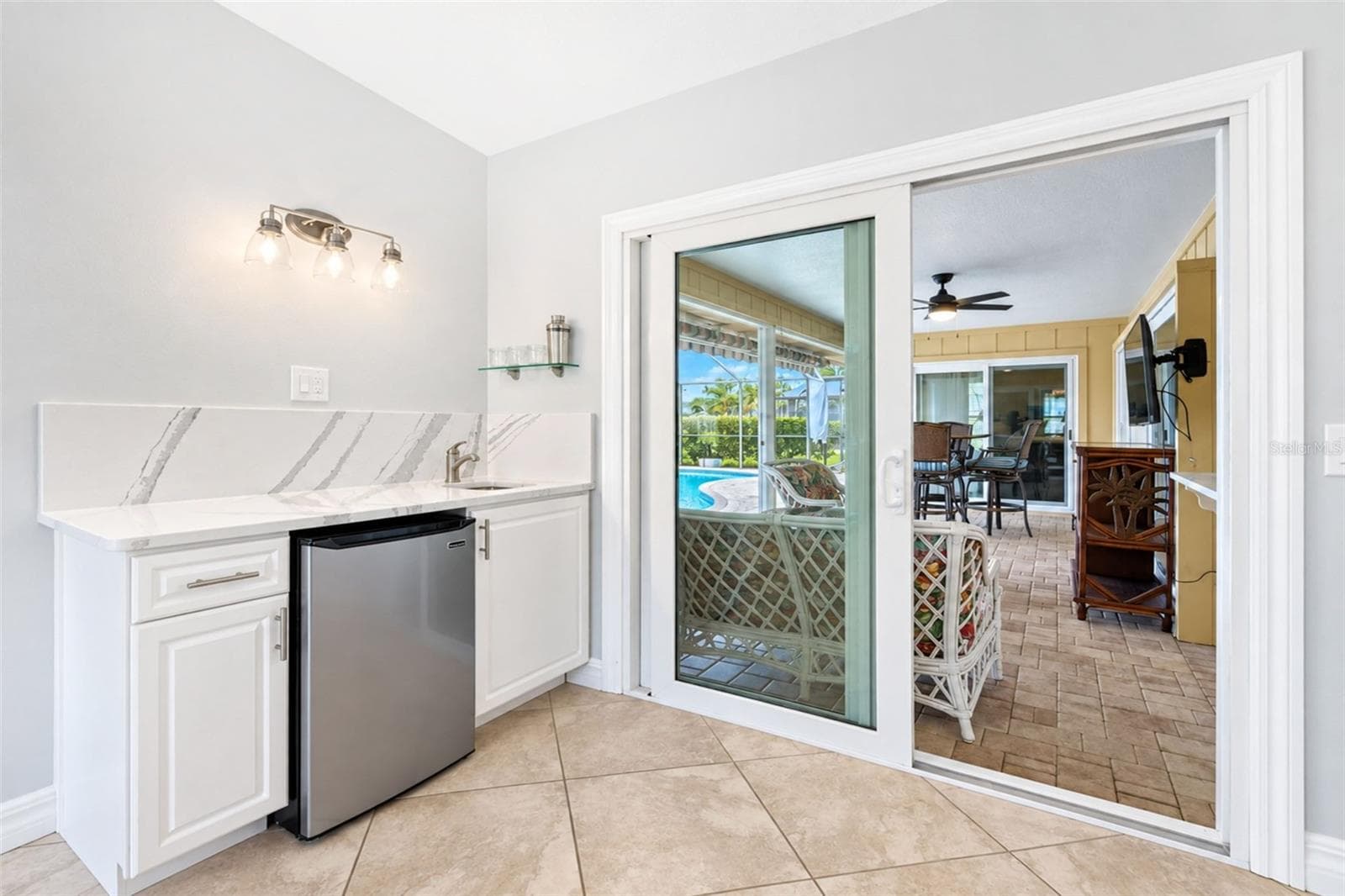 Single Family Residence at 18 BUNKER WAY, ROTONDA WEST, photo 21 of 100