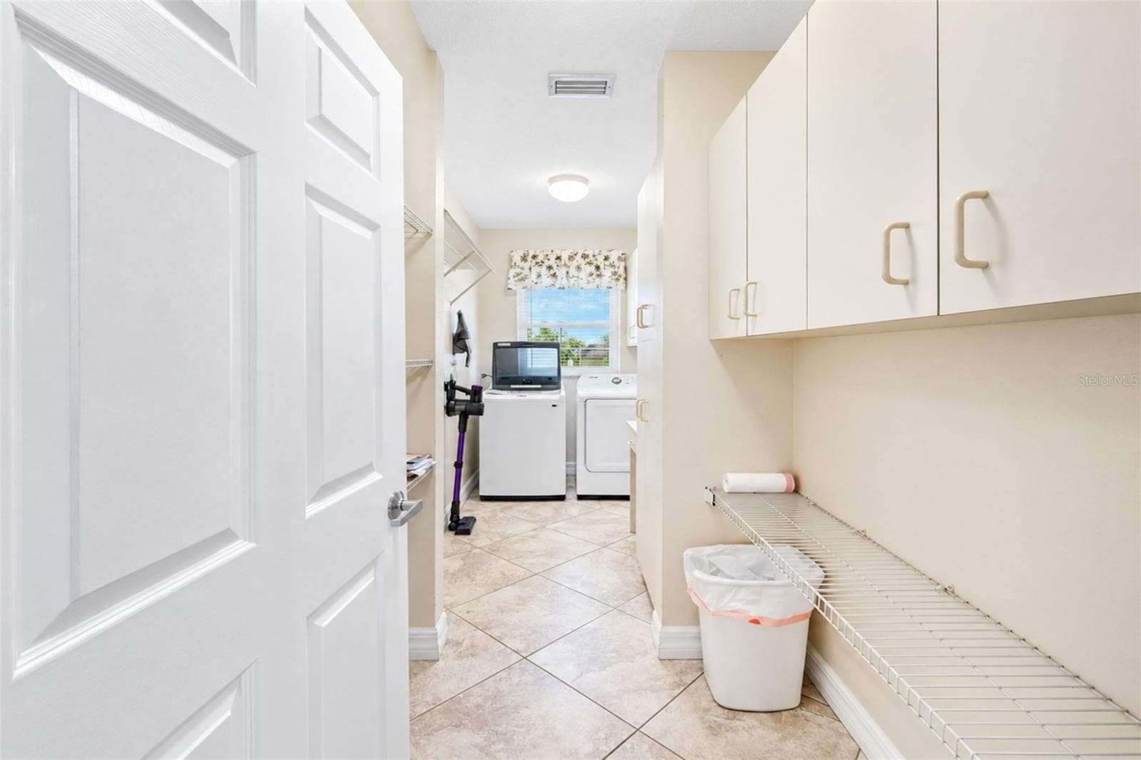 Single Family Residence at 18 BUNKER WAY, ROTONDA WEST, photo 53 of 100