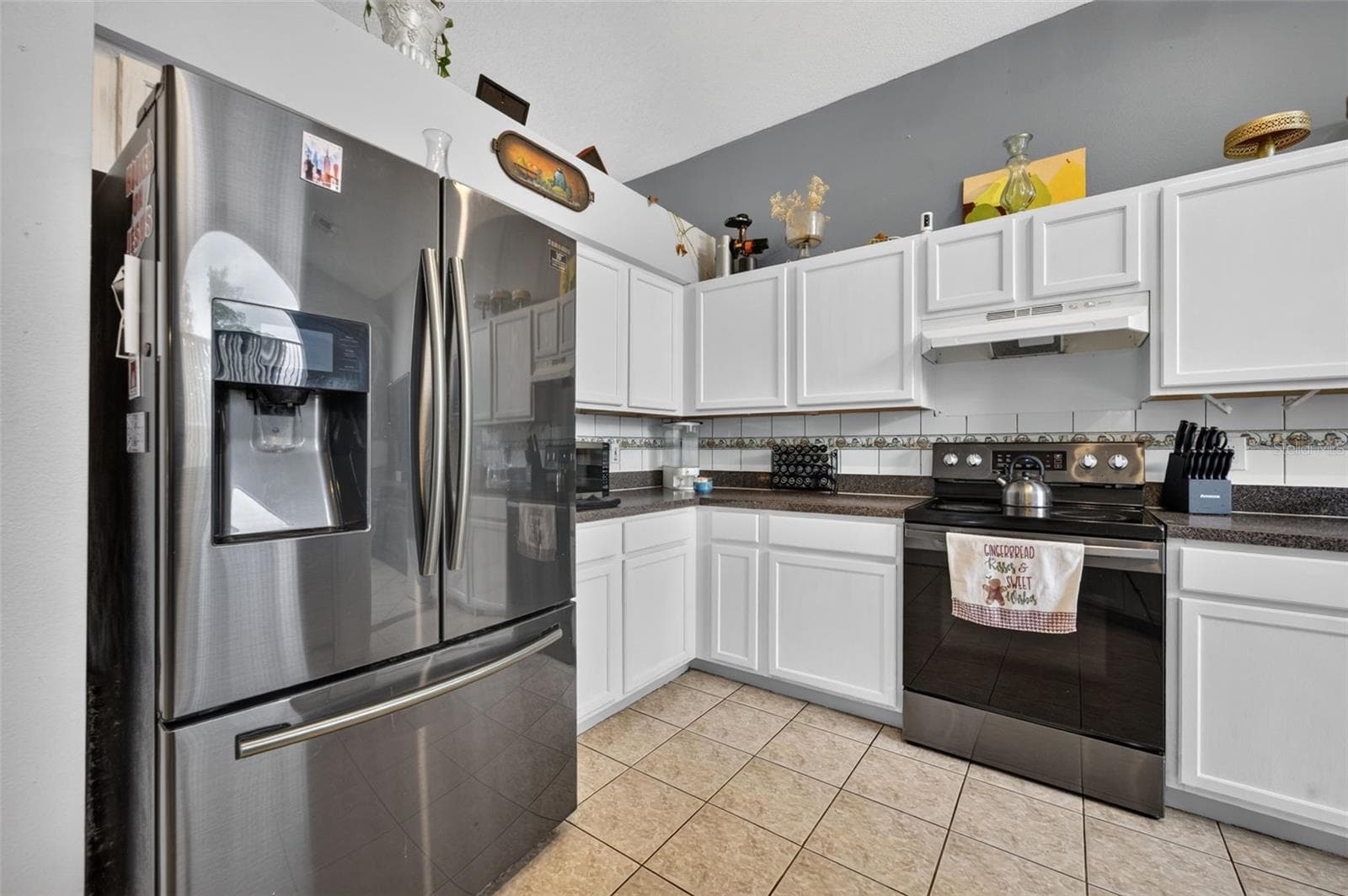 New Frig - 268 EASTON CIR, OVIEDO