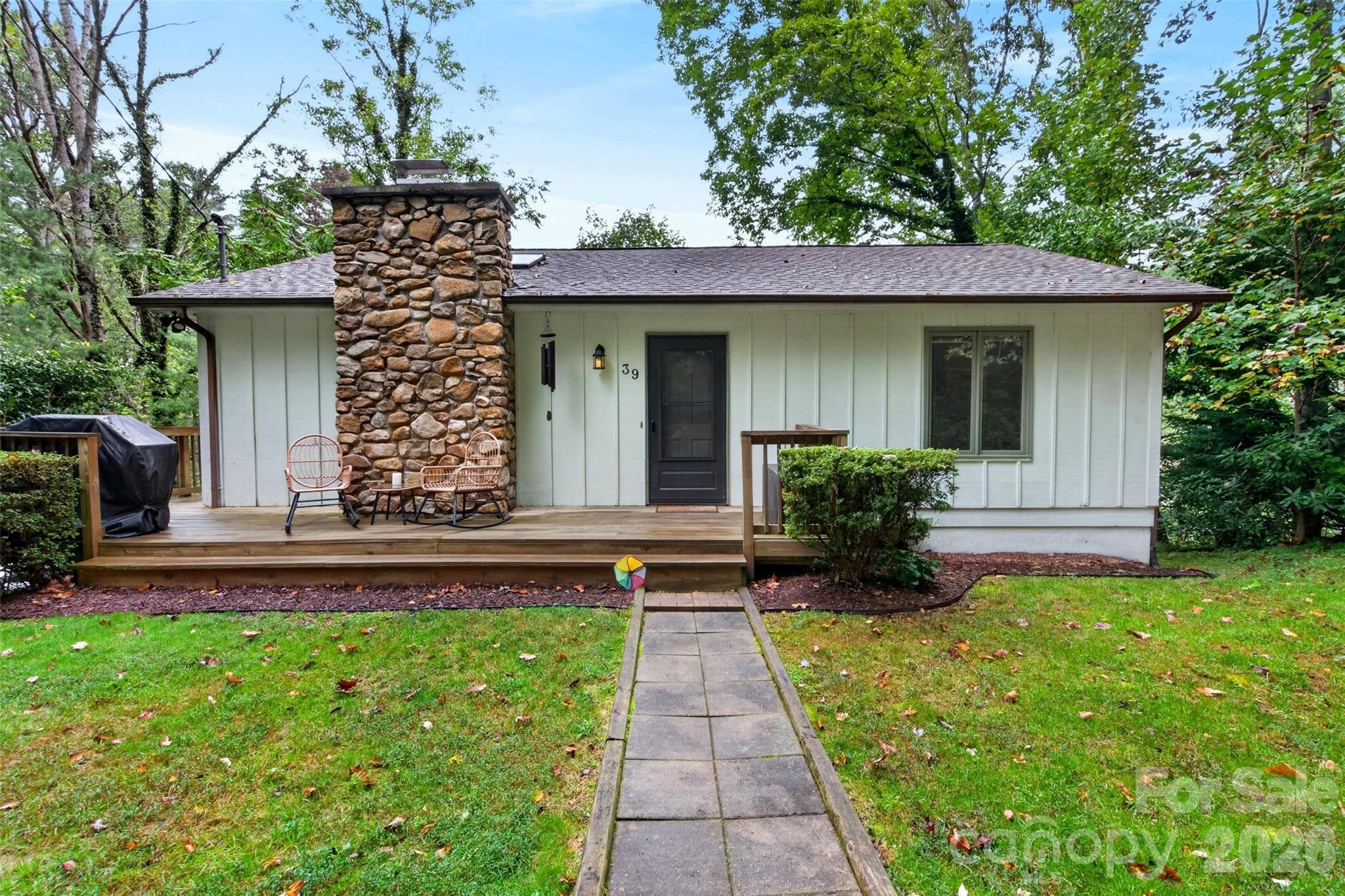 Single Family Residence at 39 Spooks Branch Extension, Asheville, photo 2 of 41