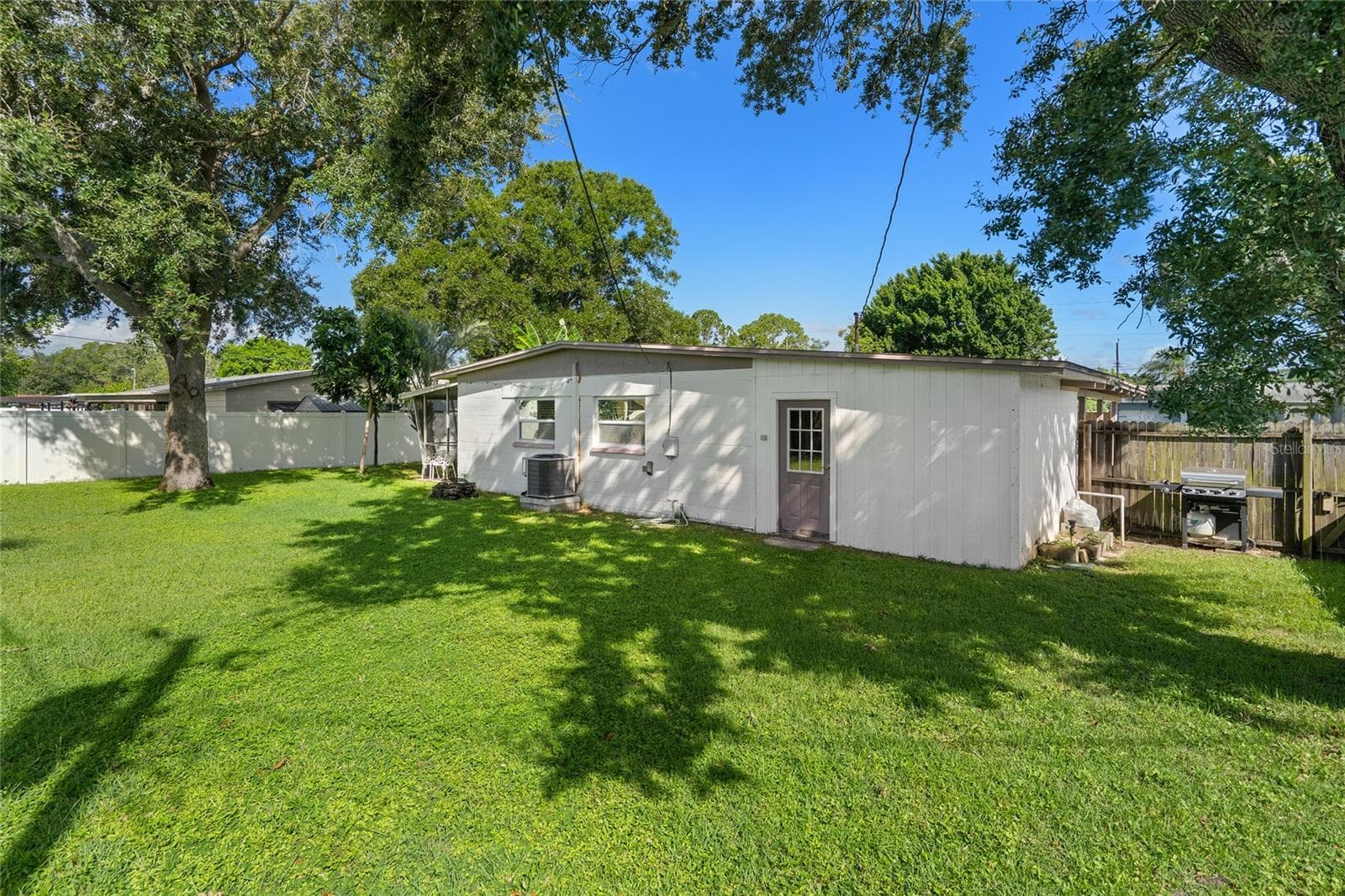 Single Family Residence at 1100 76TH AVE N, ST PETERSBURG, photo 34 of 42