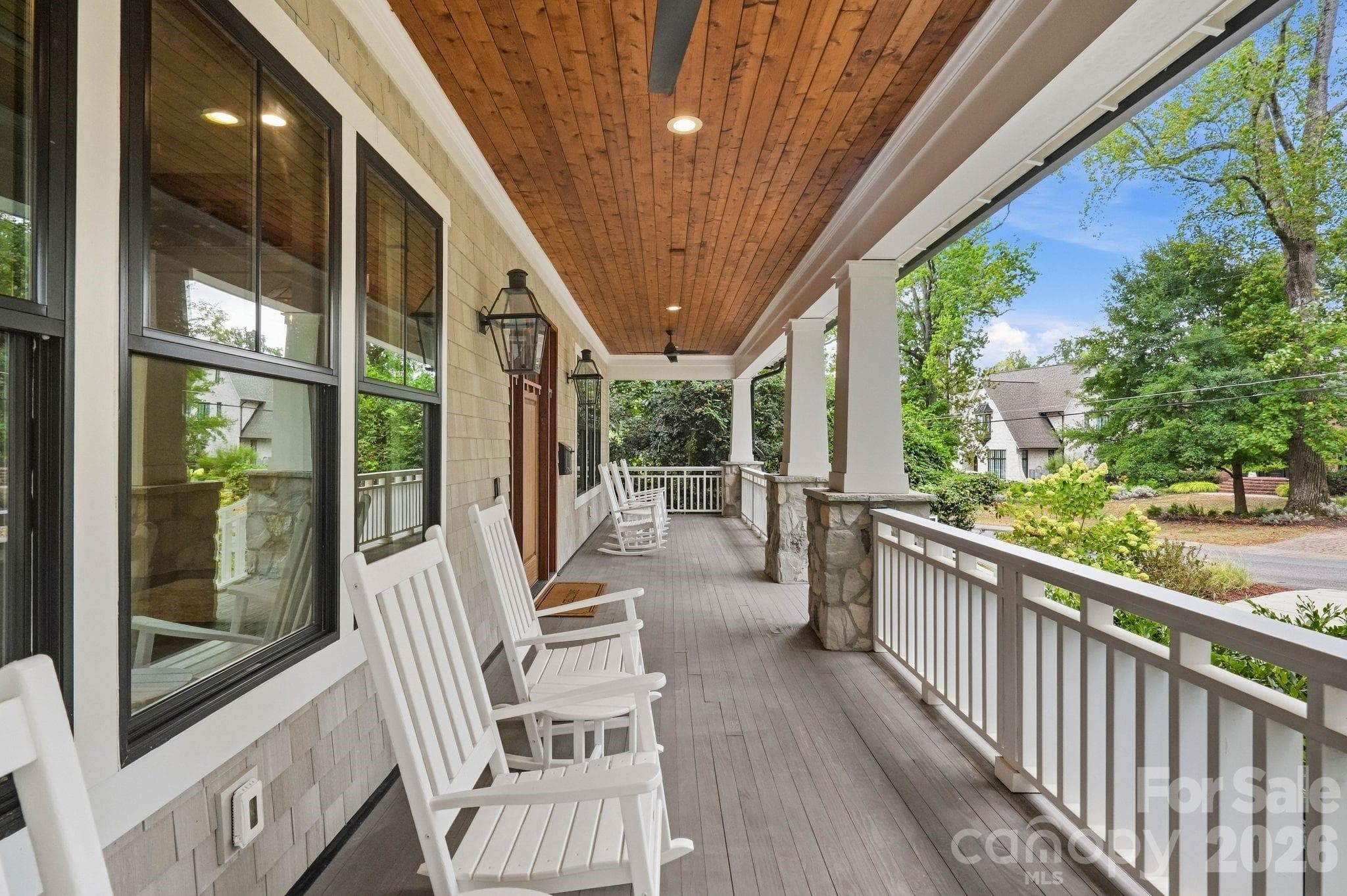 Single Family Residence at 3407 Willow Oak Road, Charlotte, photo 4 of 48