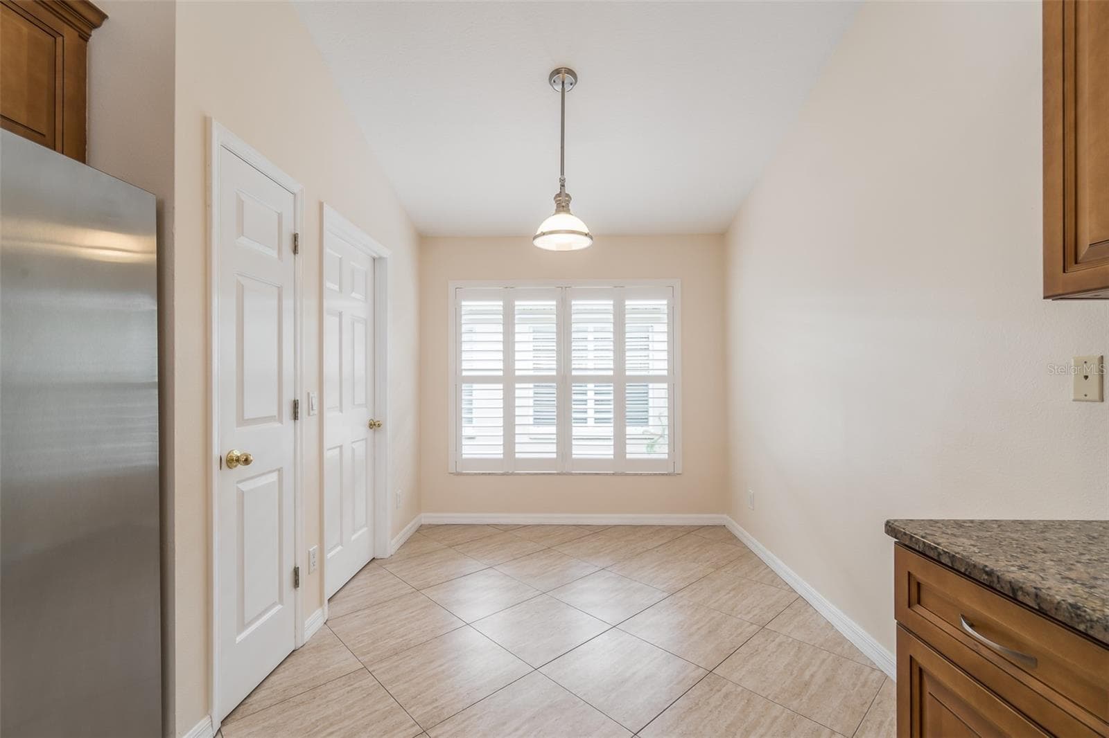 Single Family Residence at 6918 JAMESTOWN MANOR DR, RIVERVIEW, photo 22 of 37