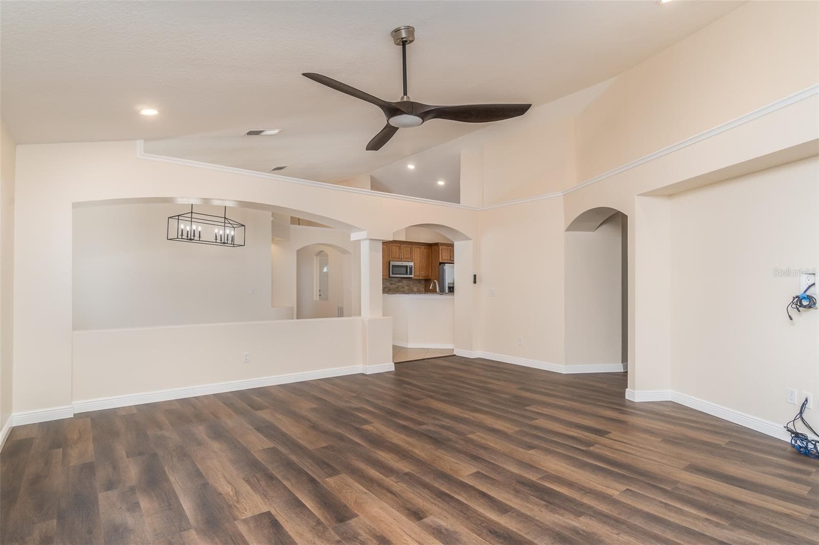 Single Family Residence at 6918 JAMESTOWN MANOR DR, RIVERVIEW, photo 28 of 37