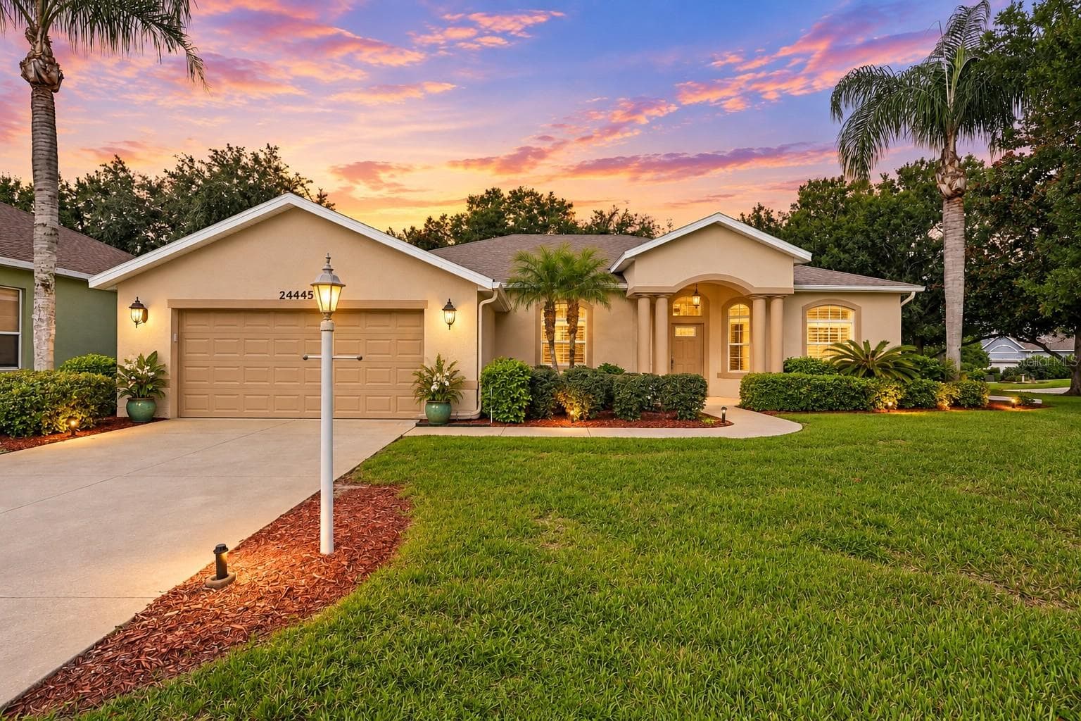 Welcome Home - 24445 MADEWOOD AVE, LEESBURG
