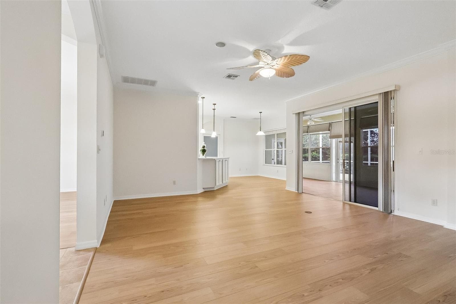 Family Room - 24445 MADEWOOD AVE, LEESBURG