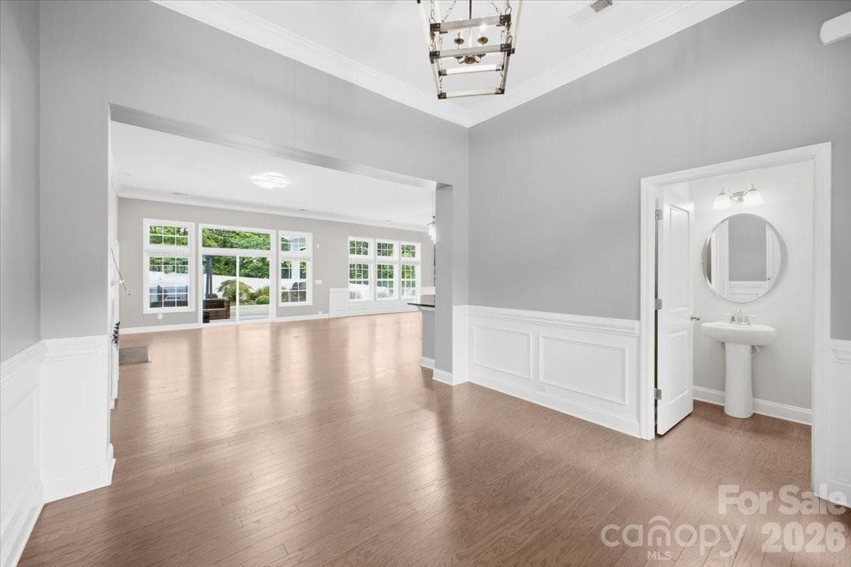 Single Family Residence at 1221 Acosta Court, Lake Wylie, photo 7 of 41