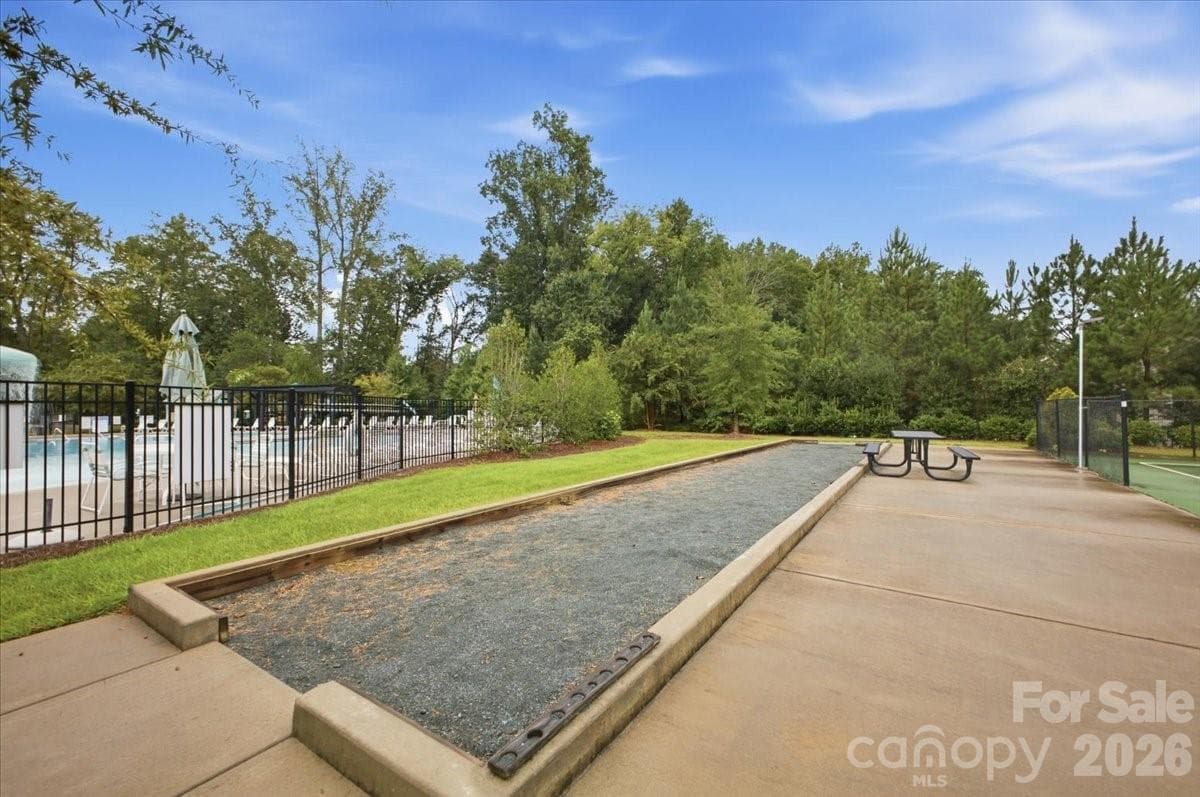 Single Family Residence at 1221 Acosta Court, Lake Wylie, photo 38 of 41