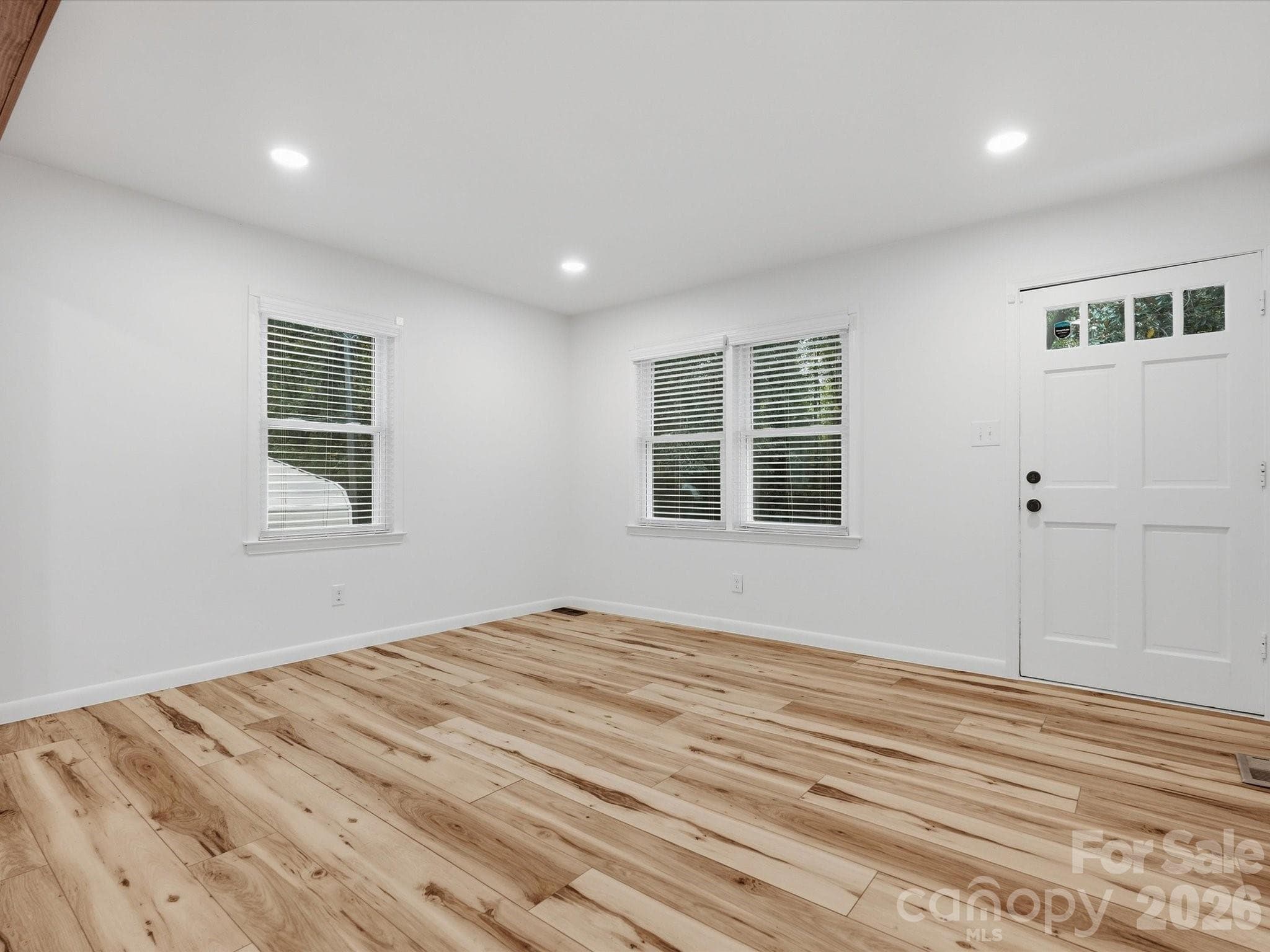 Single Family Residence at 8903 Richardson King Road, Waxhaw, photo 10 of 31