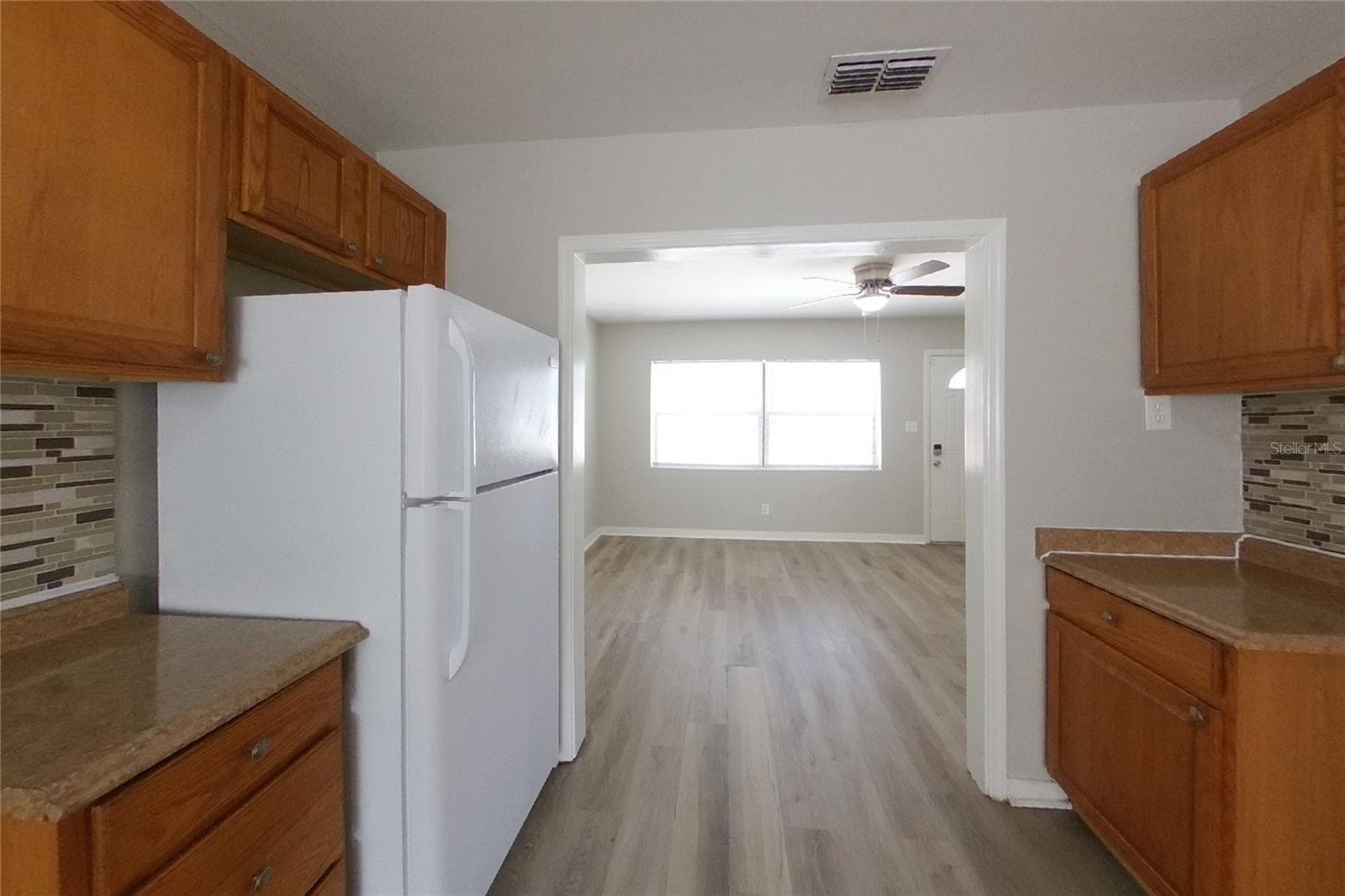Single Family Residence at ST PETERSBURG, photo 5 of 16