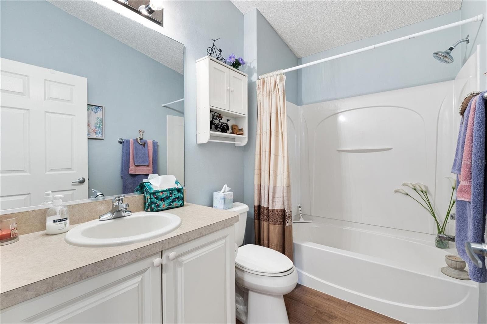 Geust Bath - 1457 SOTHELL ST, THE VILLAGES