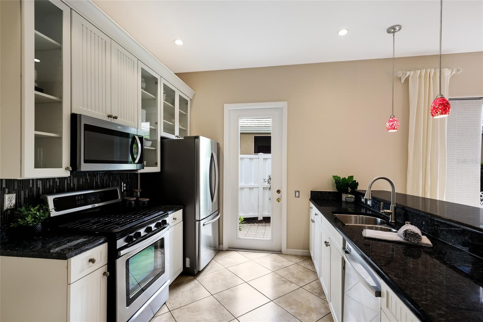 Kitchen with ample storage including two pantries - 8728 52ND DR E, BRADENTON