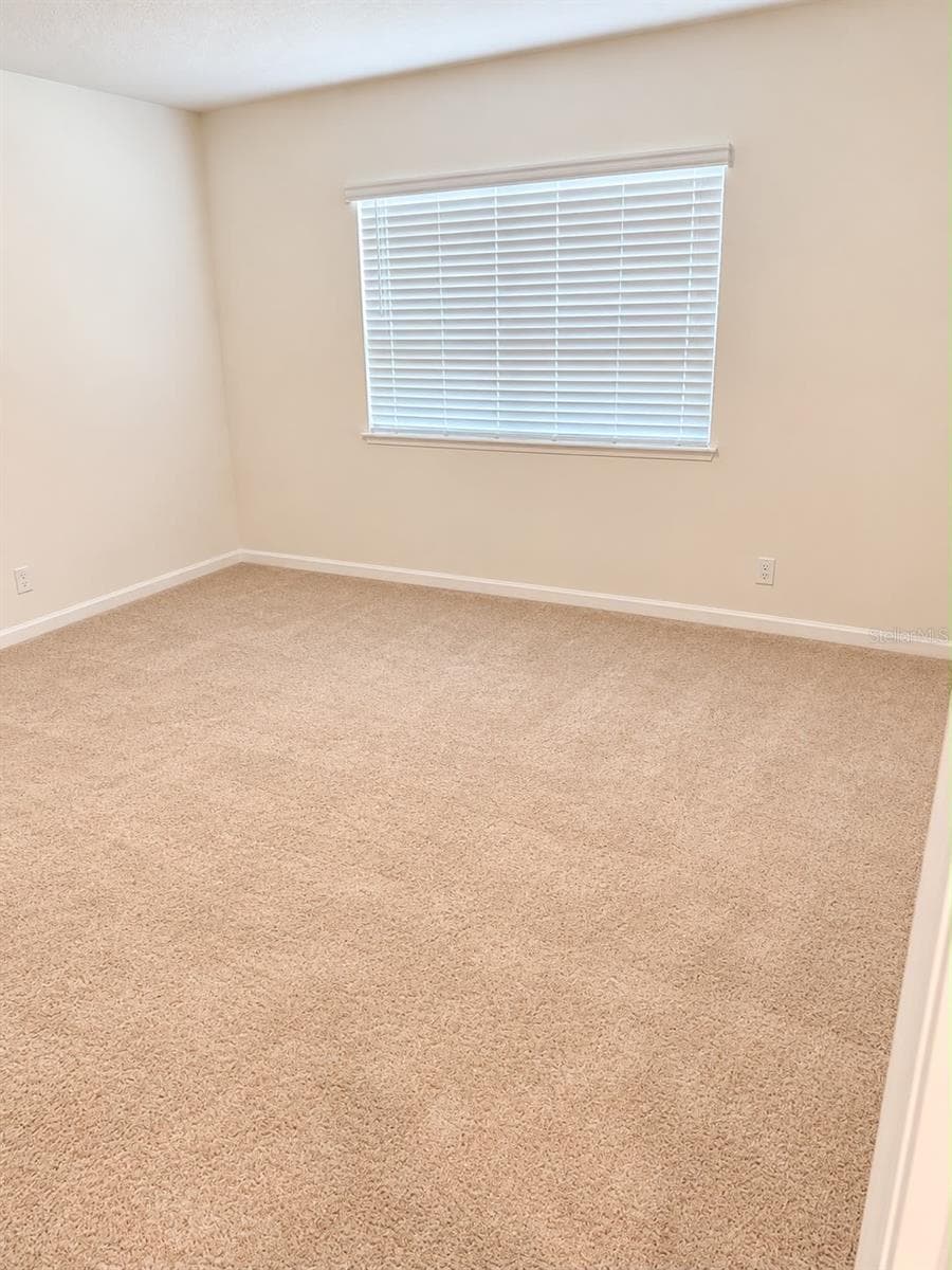 Single Family Residence at 1055 GRIFFON AVE, LAKE ALFRED, photo 13 of 33