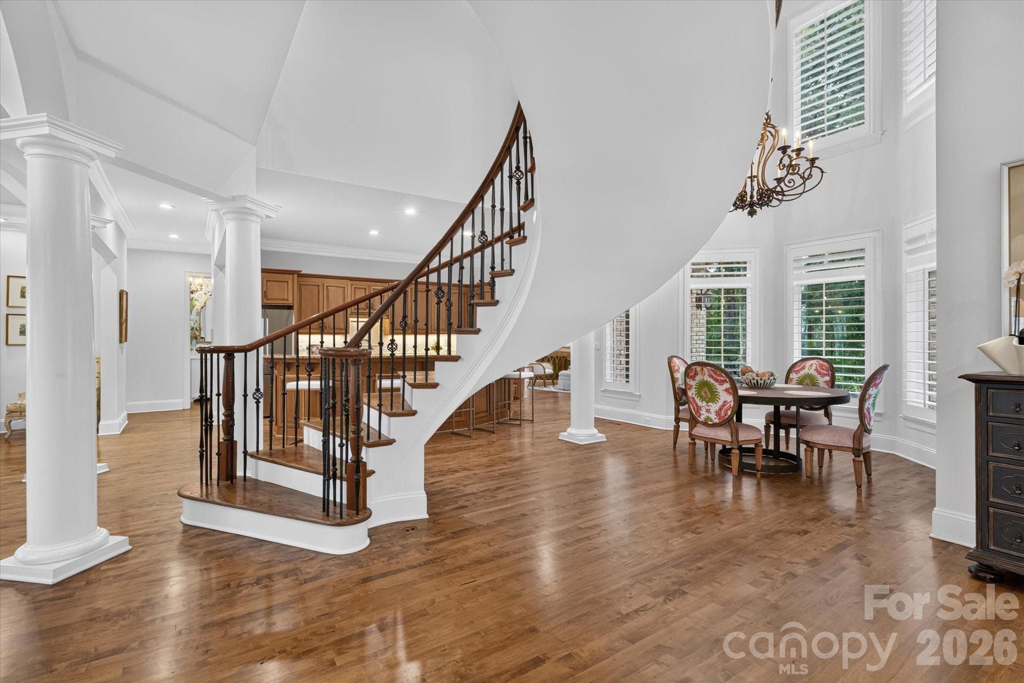 Bright and open floorpan - 1005 Firethorne Club Drive, Marvin