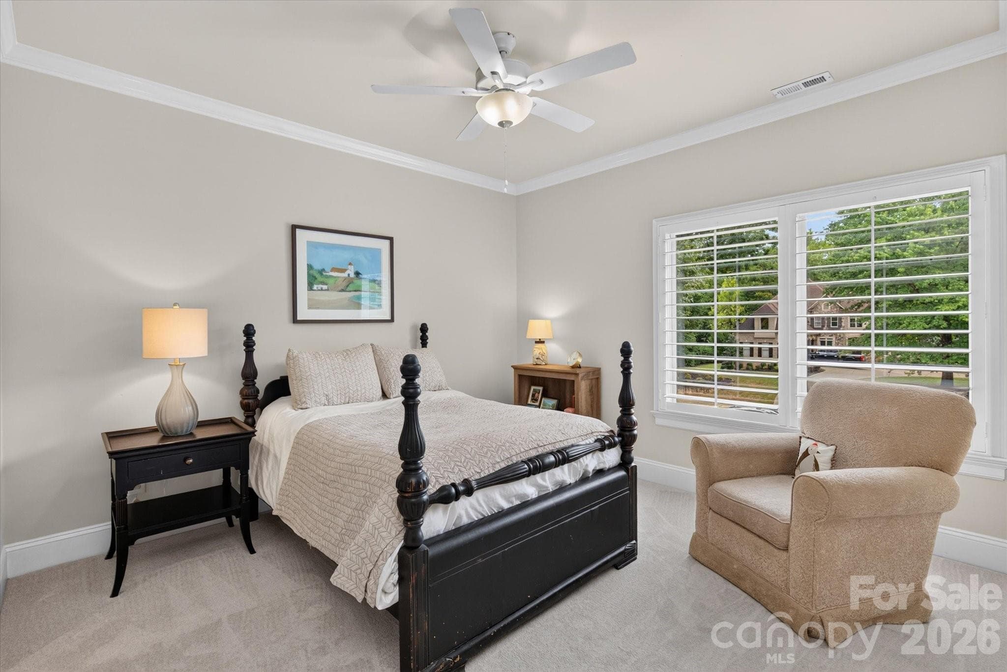 Secondary bedroom with Jack and Jull bath - 1005 Firethorne Club Drive, Marvin