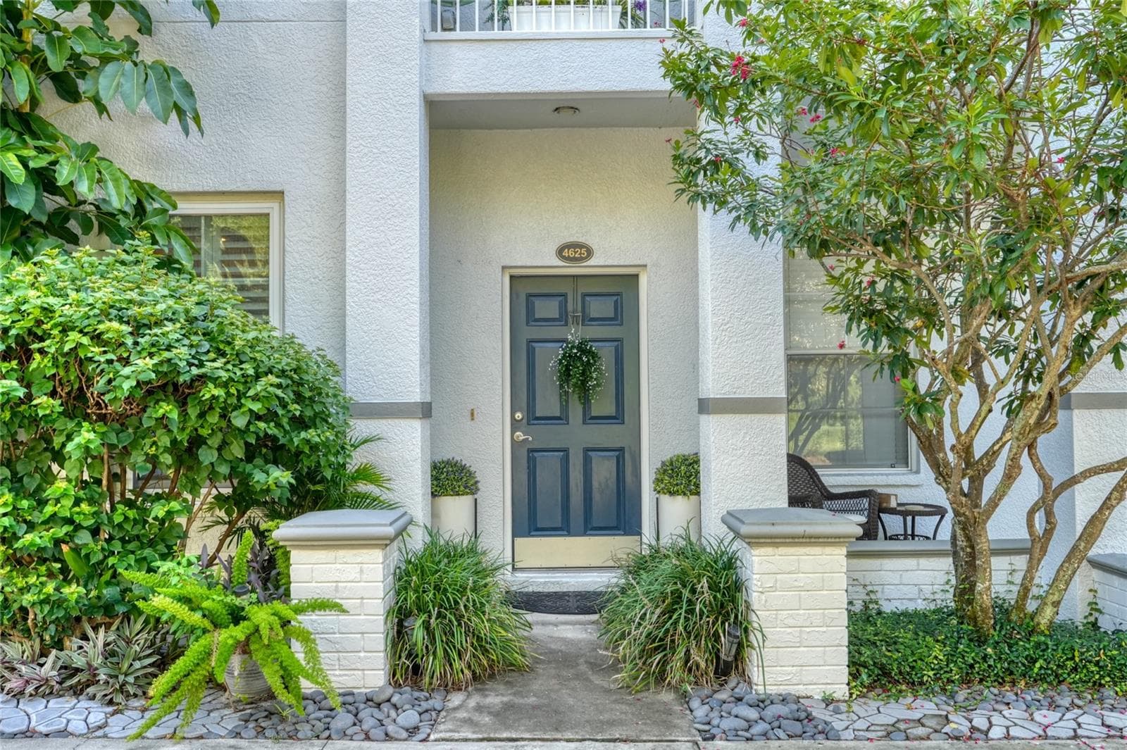 Townhouse at 4625 LEGACY PARK DR, TAMPA, photo 2 of 47