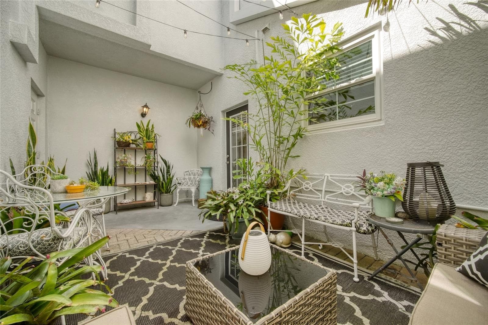 Townhouse at 4625 LEGACY PARK DR, TAMPA, photo 17 of 47