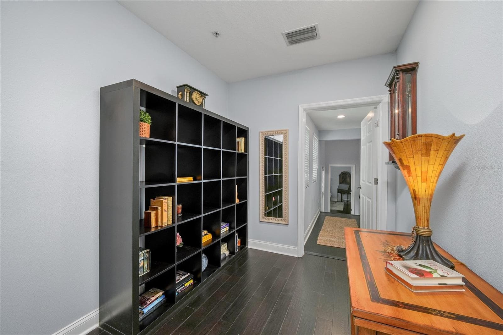 2nd Floor Landing - Ideal Space for Reading Nook, Small Library or Compact Office - 4625 LEGACY PARK DR, TAMPA