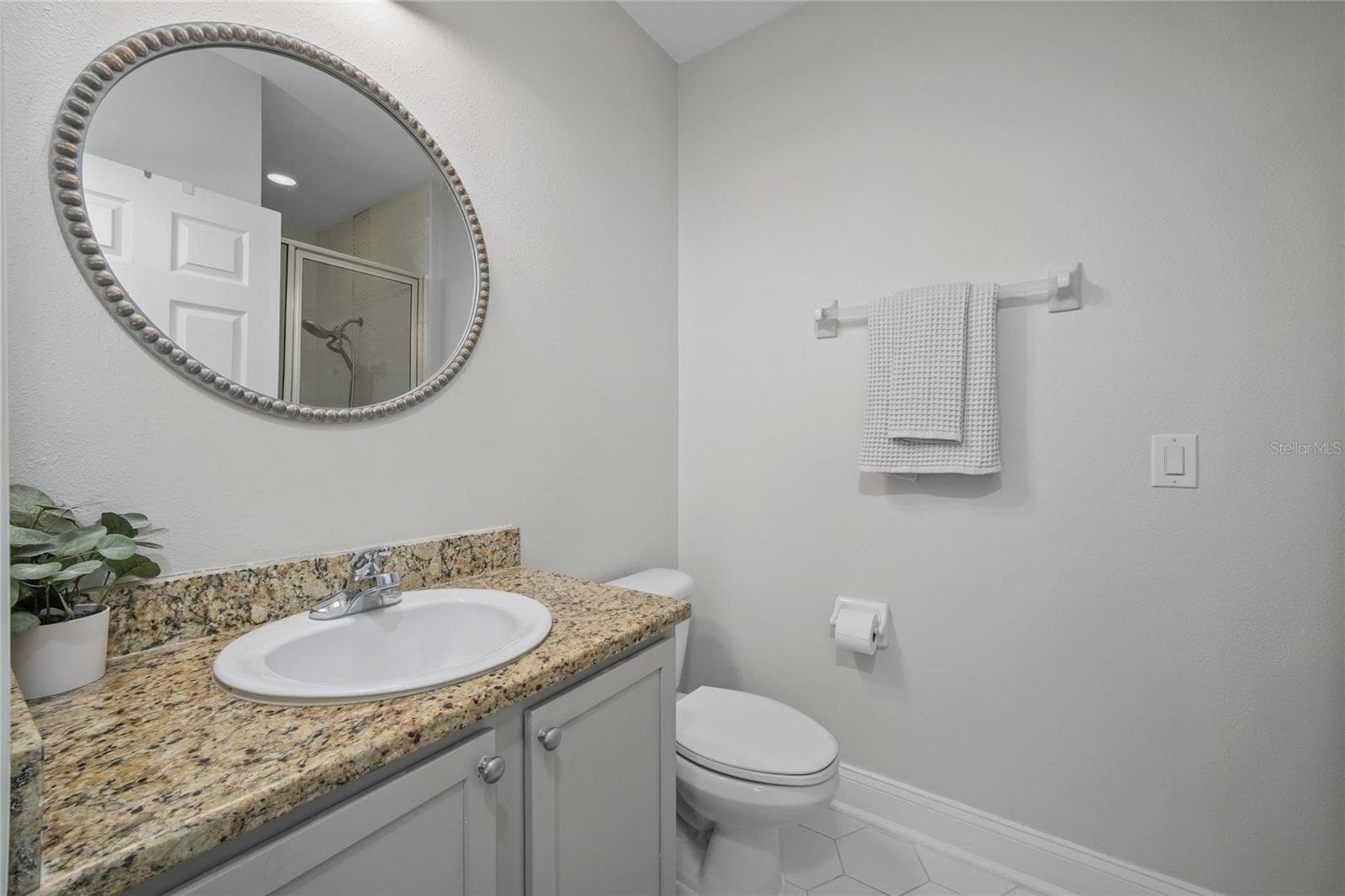 Private Guest Ensuite - 4625 LEGACY PARK DR, TAMPA