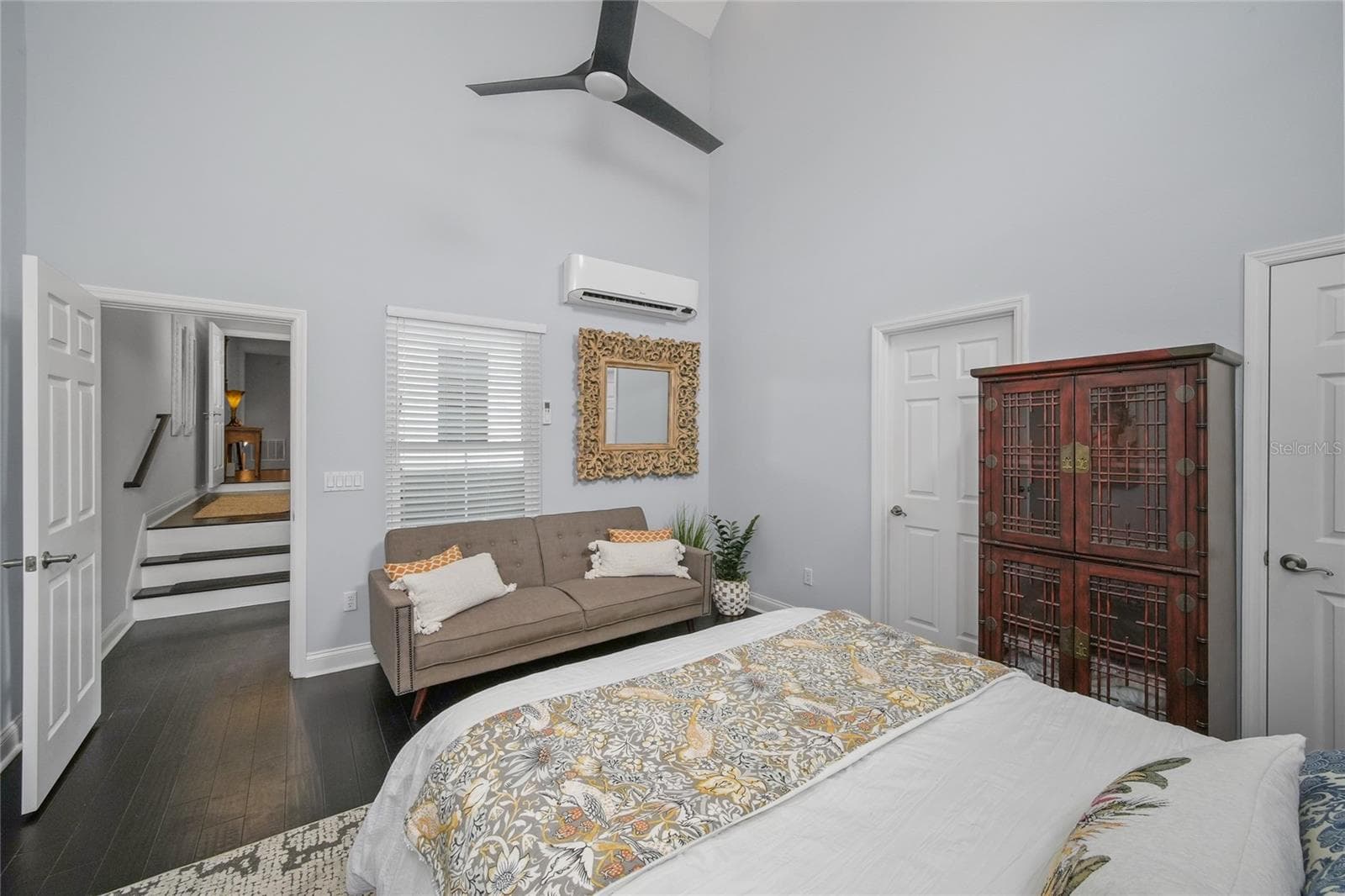 Second Primary Suite with Private Entrance - 4625 LEGACY PARK DR, TAMPA