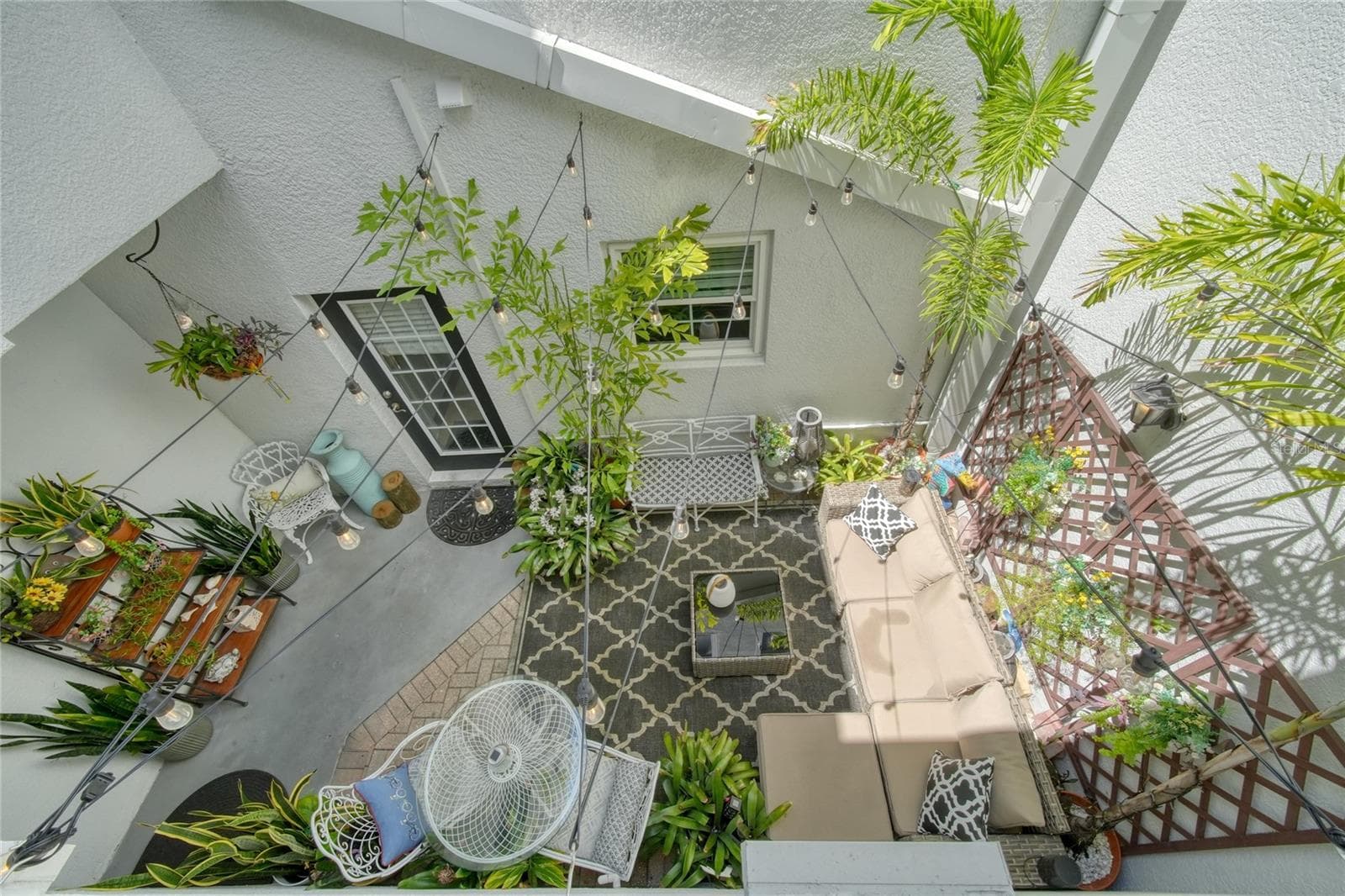 View of Courtyard below from Balcony just off the Second Primary Suite - 4625 LEGACY PARK DR, TAMPA