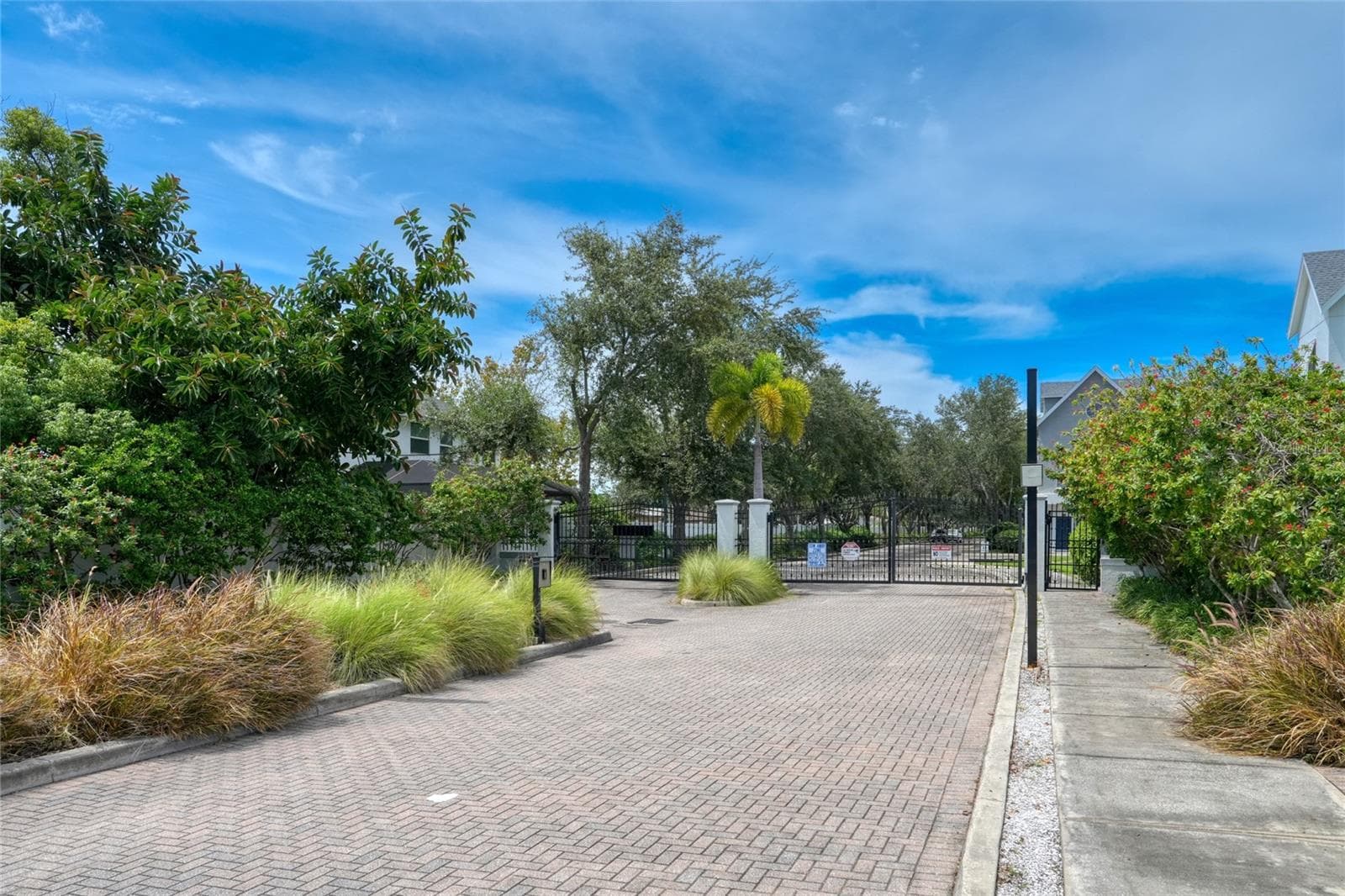 Legacy Park Gated Entrance off Manhattan Ave - 4625 LEGACY PARK DR, TAMPA