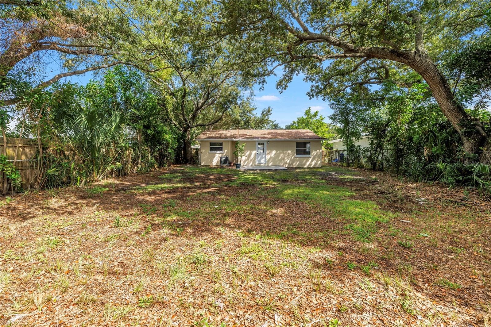Single Family Residence at 8044 25TH AVE N, ST PETERSBURG, photo 24 of 33