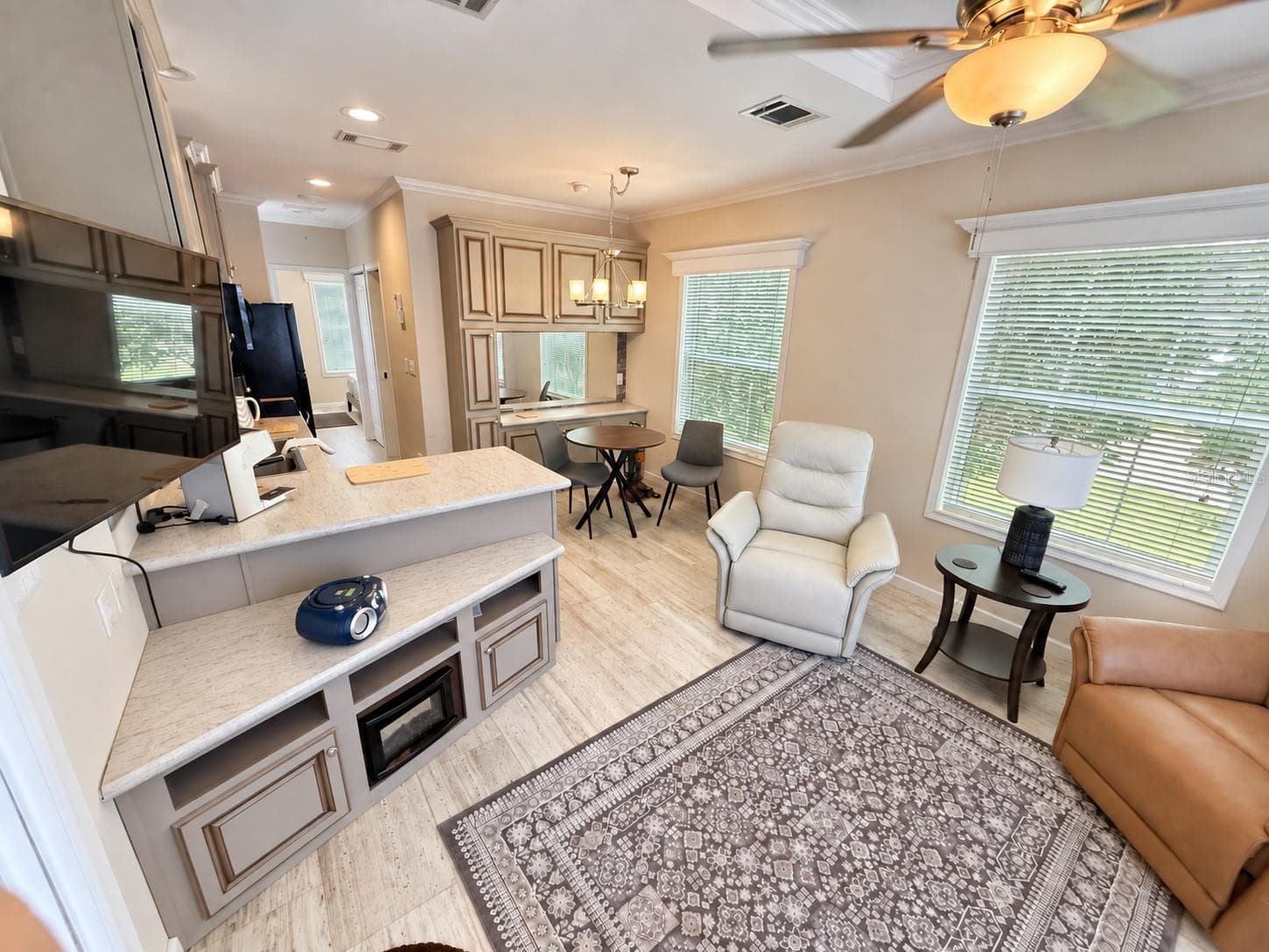 Manufactured Home at 5049 SHORE LINE DR, POLK CITY, photo 12 of 32