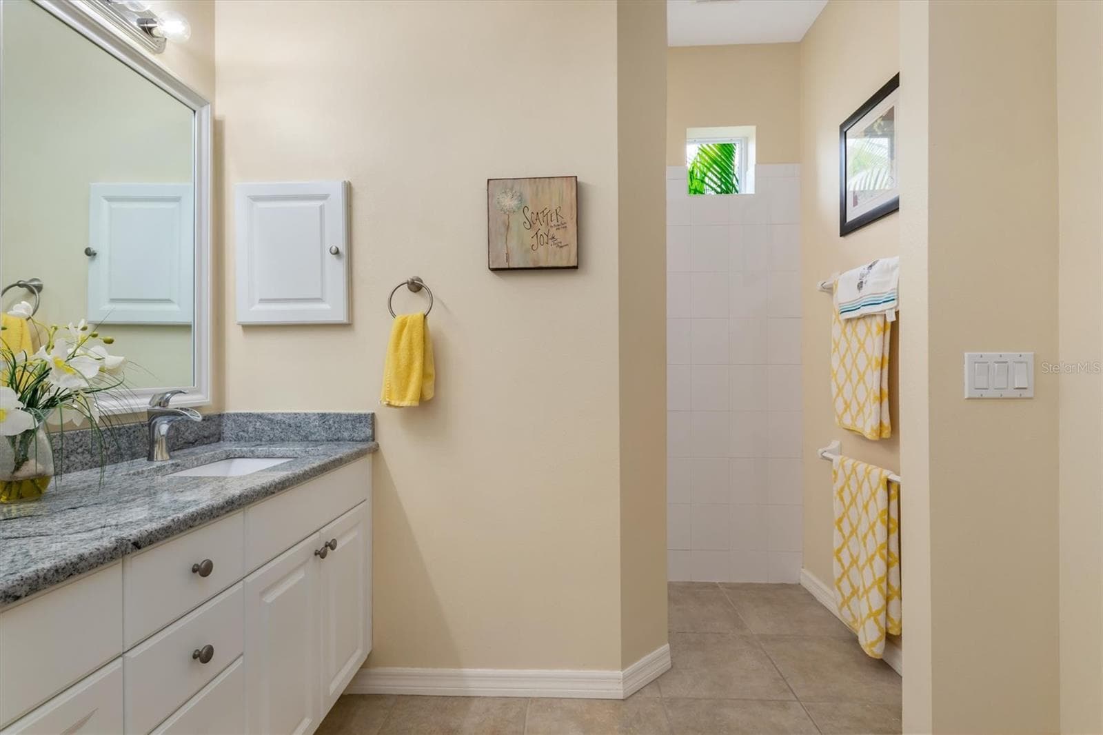 Primary Bathroom - 786 TARTAN DR, VENICE