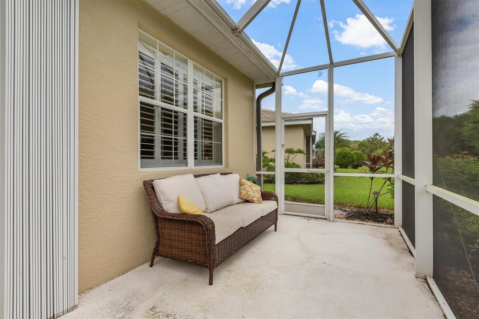Lanai - 786 TARTAN DR, VENICE