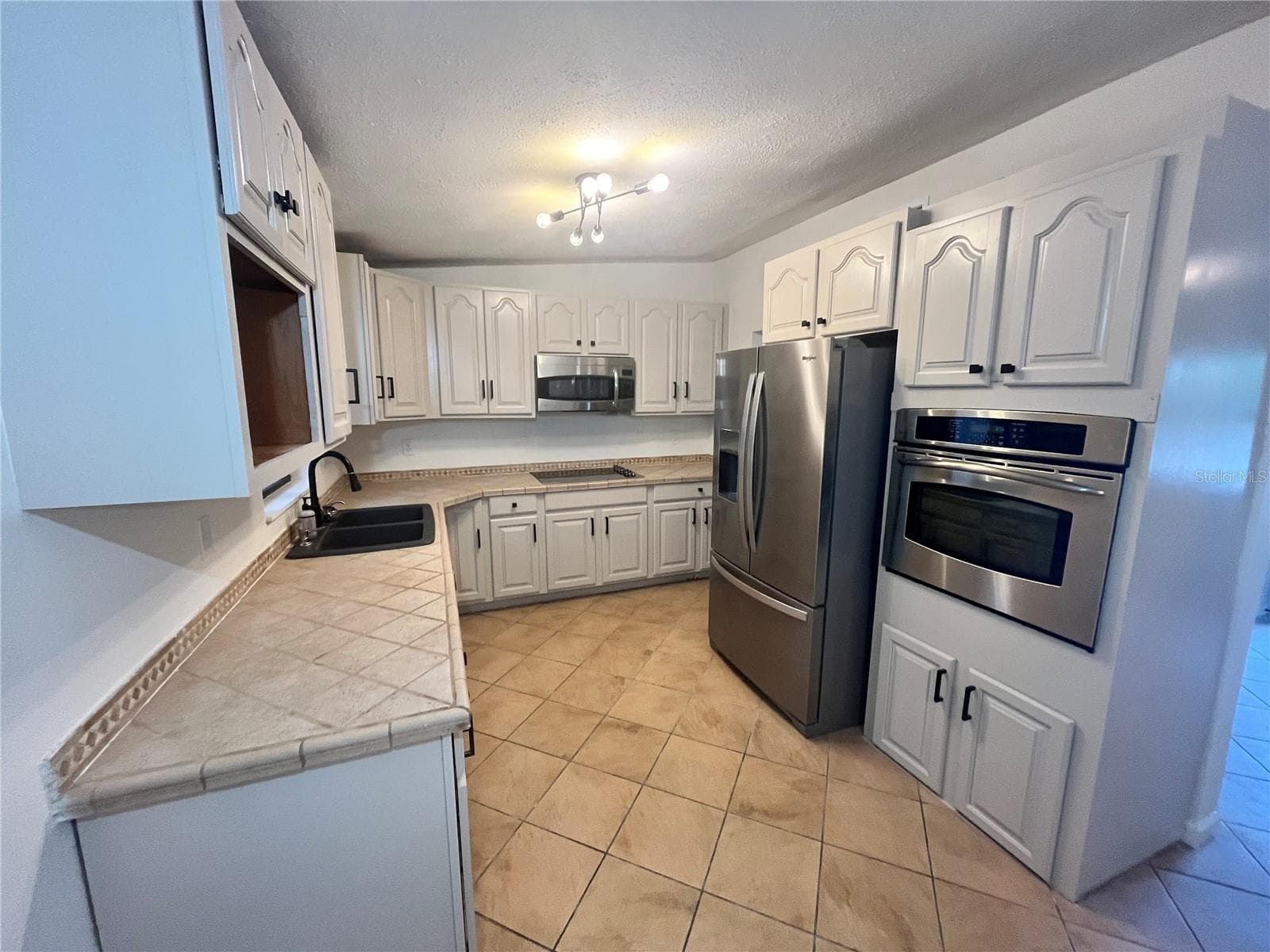 Single Family Residence at 6610 BYWOOD DR, ORLANDO, photo 5 of 15