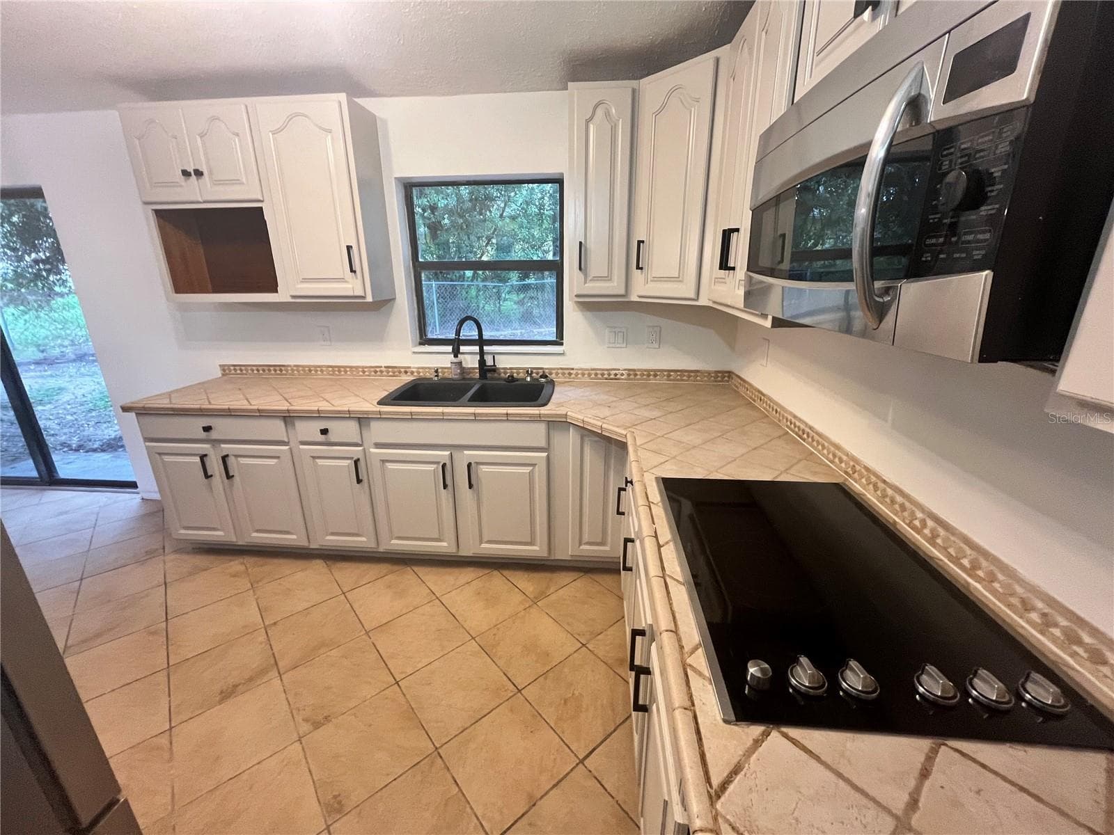 Single Family Residence at 6610 BYWOOD DR, ORLANDO, photo 6 of 15