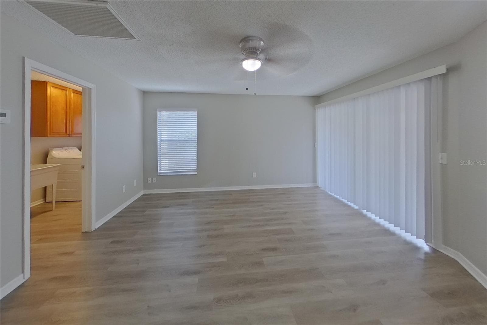 Single Family Residence at TAMPA, photo 3 of 17