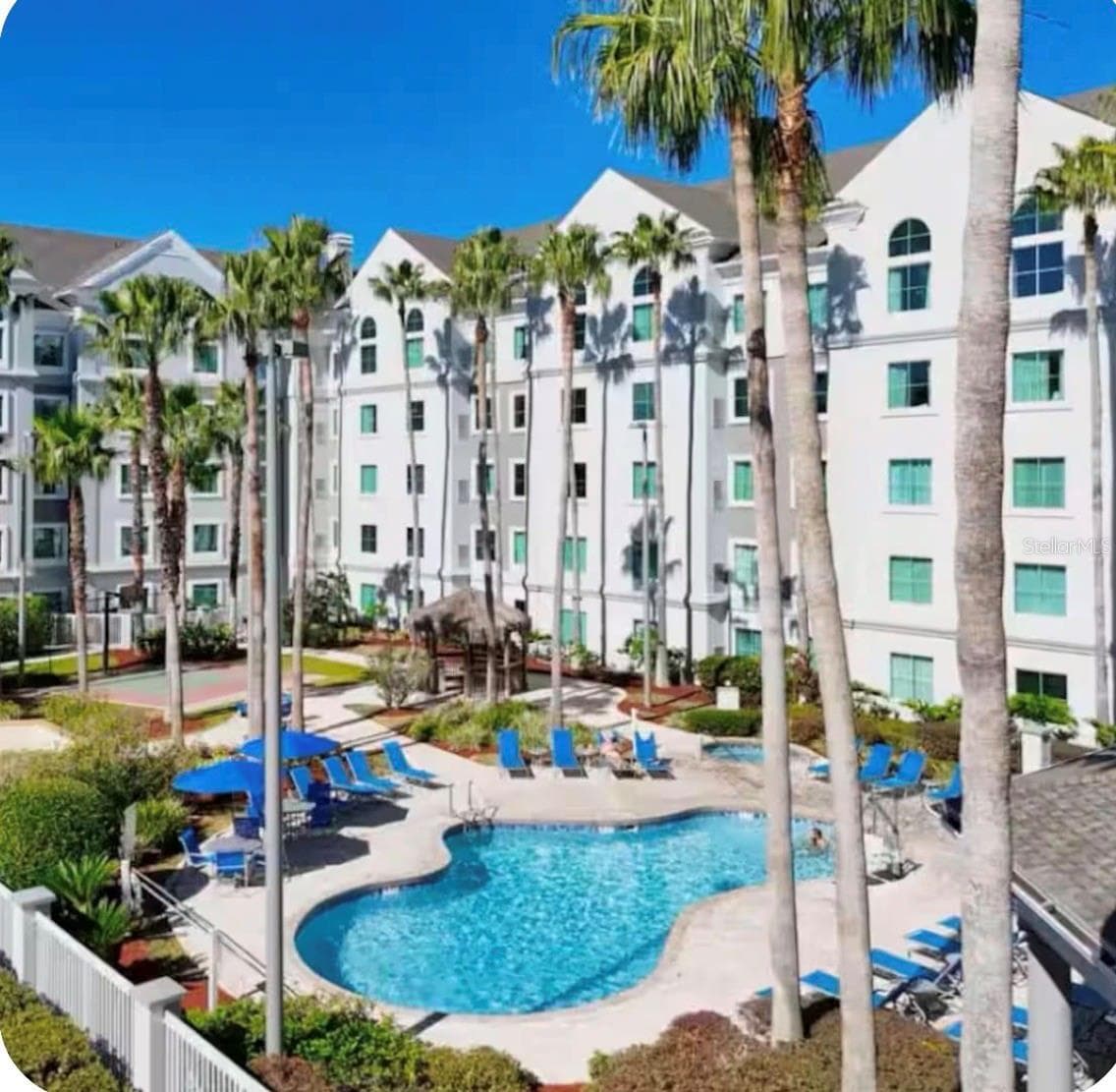 8303 PALM PKWY #318