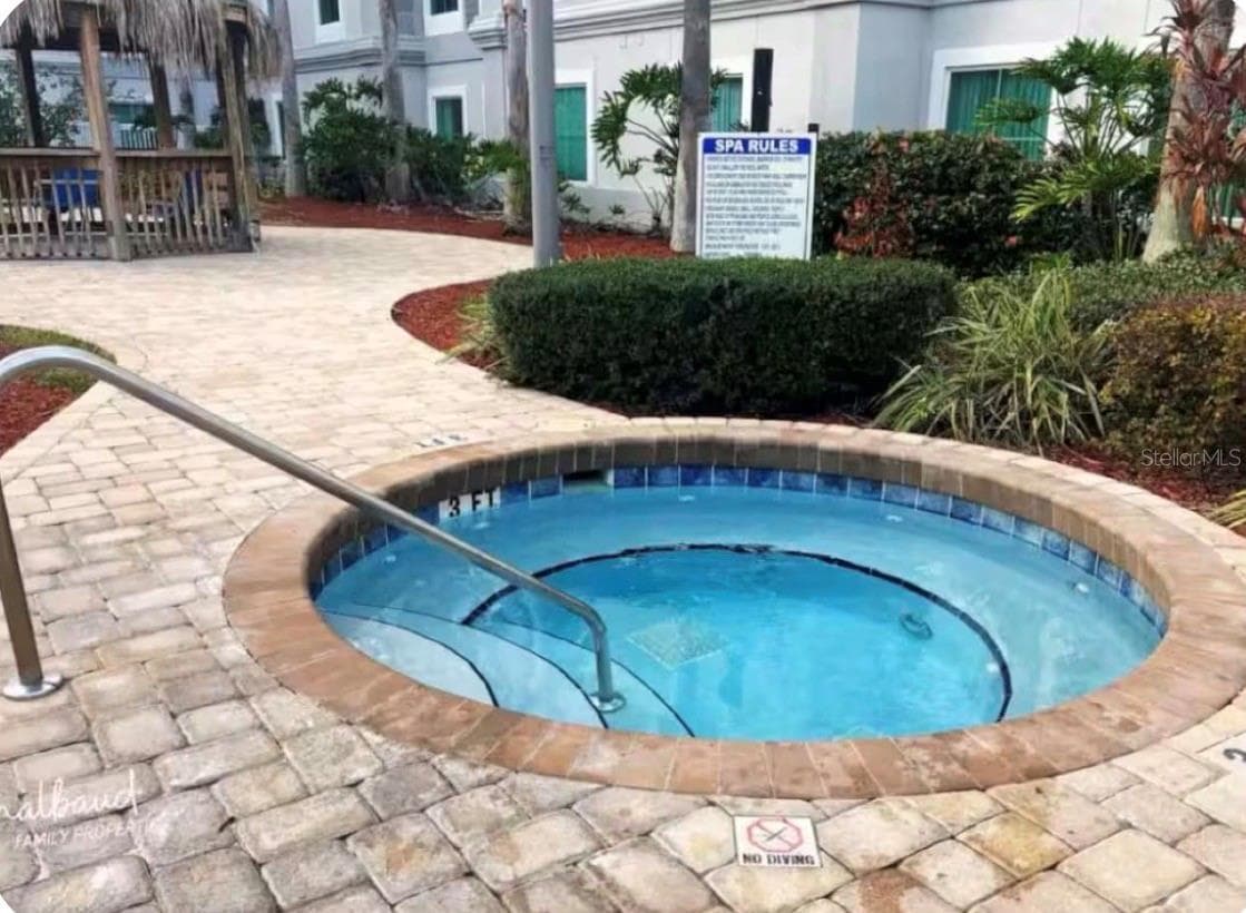 Condo - Hotel at 8303 PALM PKWY #318, ORLANDO, photo 7 of 33